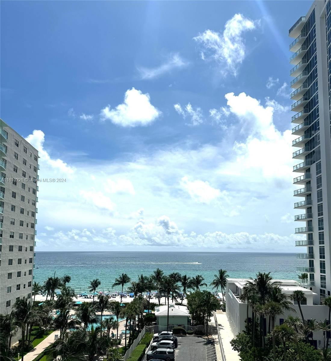 Real estate property located at 3901 Ocean Dr #7O, Broward County, TIDES ON HOLLYWOOD BEACH, Hollywood, FL