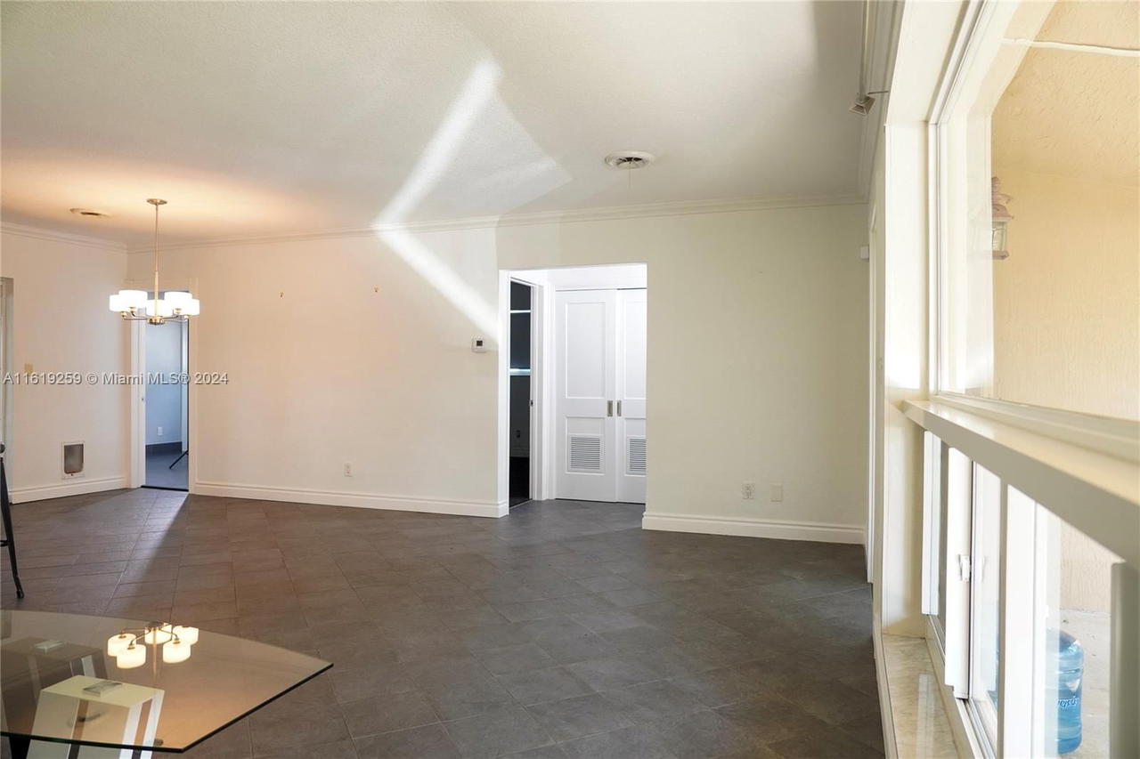 Real estate property located at 4205 Mckinley St, Broward, Hollywood Hills, Hollywood, FL