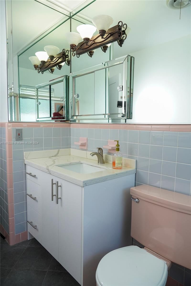 Real estate property located at 4205 Mckinley St, Broward, Hollywood Hills, Hollywood, FL