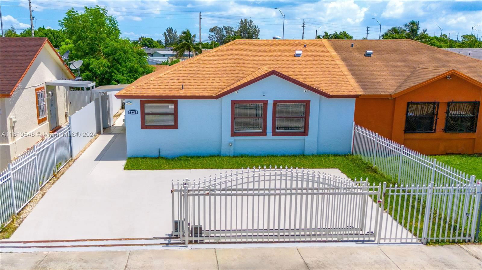 Real estate property located at 12283 198th Ter #0, Miami-Dade County, OAK PARK ESTATES SEC 2, Miami, FL