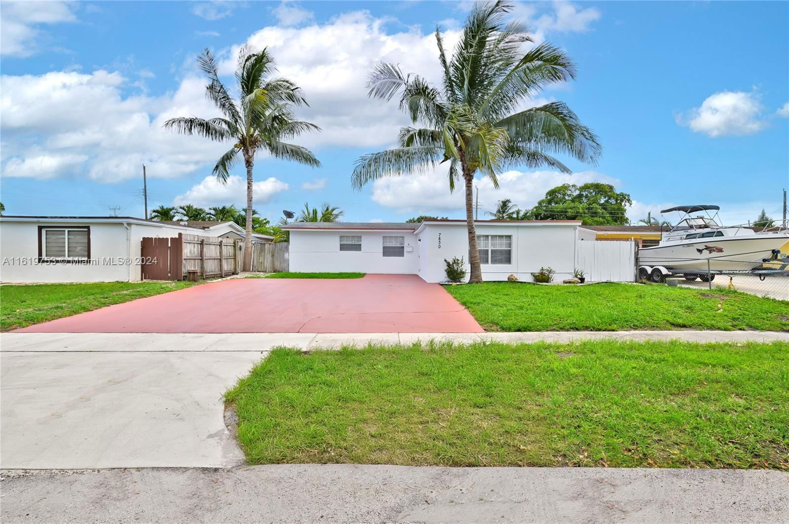 Real estate property located at 7830 Raleigh St, Broward County, DRIFTWOOD ESTATES NO 11, Hollywood, FL