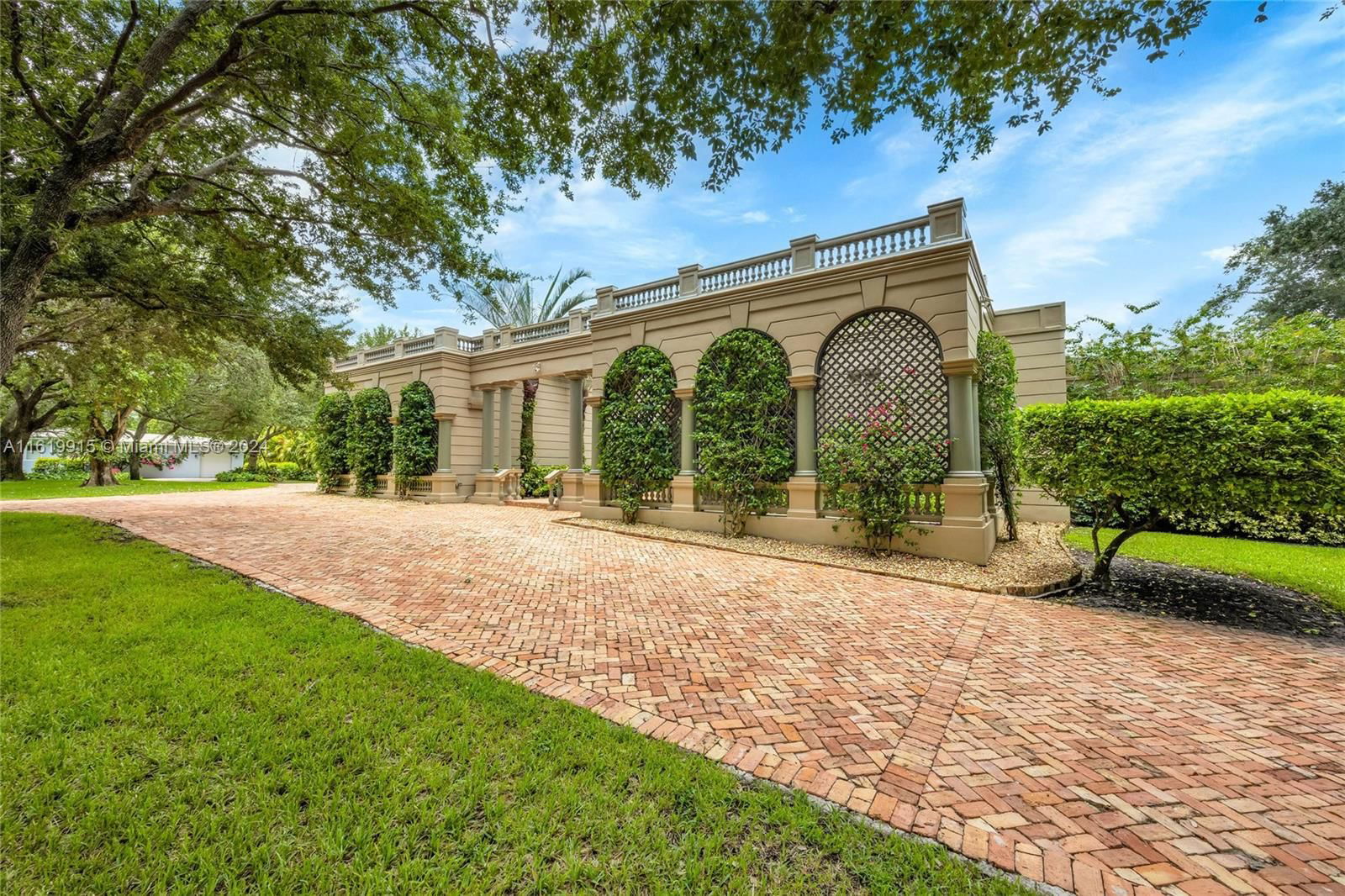 Real estate property located at 4300 Toledo St, Miami-Dade, C GAB COUNTRY CLUB SEC 5, Coral Gables, FL