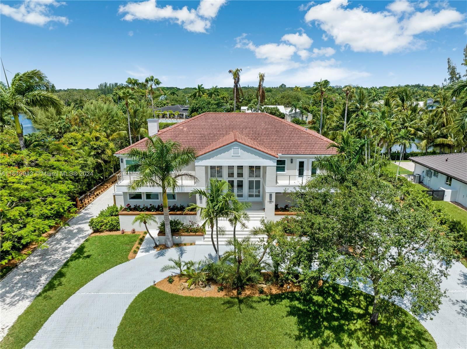 Real estate property located at 11070 Marin St, Miami-Dade County, HAMMOCK OAKS HARBOR SEC 2, Coral Gables, FL