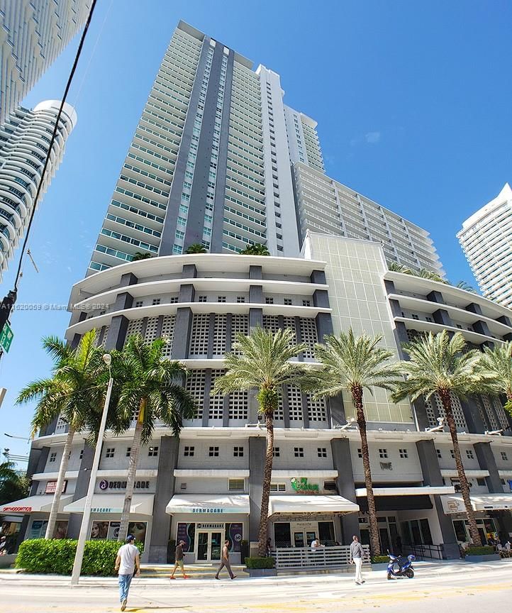 Real estate property located at 1250 Miami Ave #812, Miami-Dade County, VUE AT BRICKELL CONDO, Miami, FL