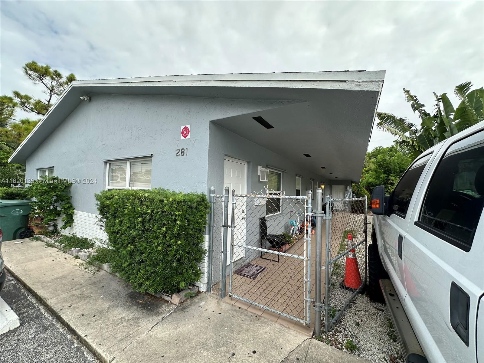 Real estate property located at 281 43rd St, Broward, PROSPECT GARDENS, Oakland Park, FL