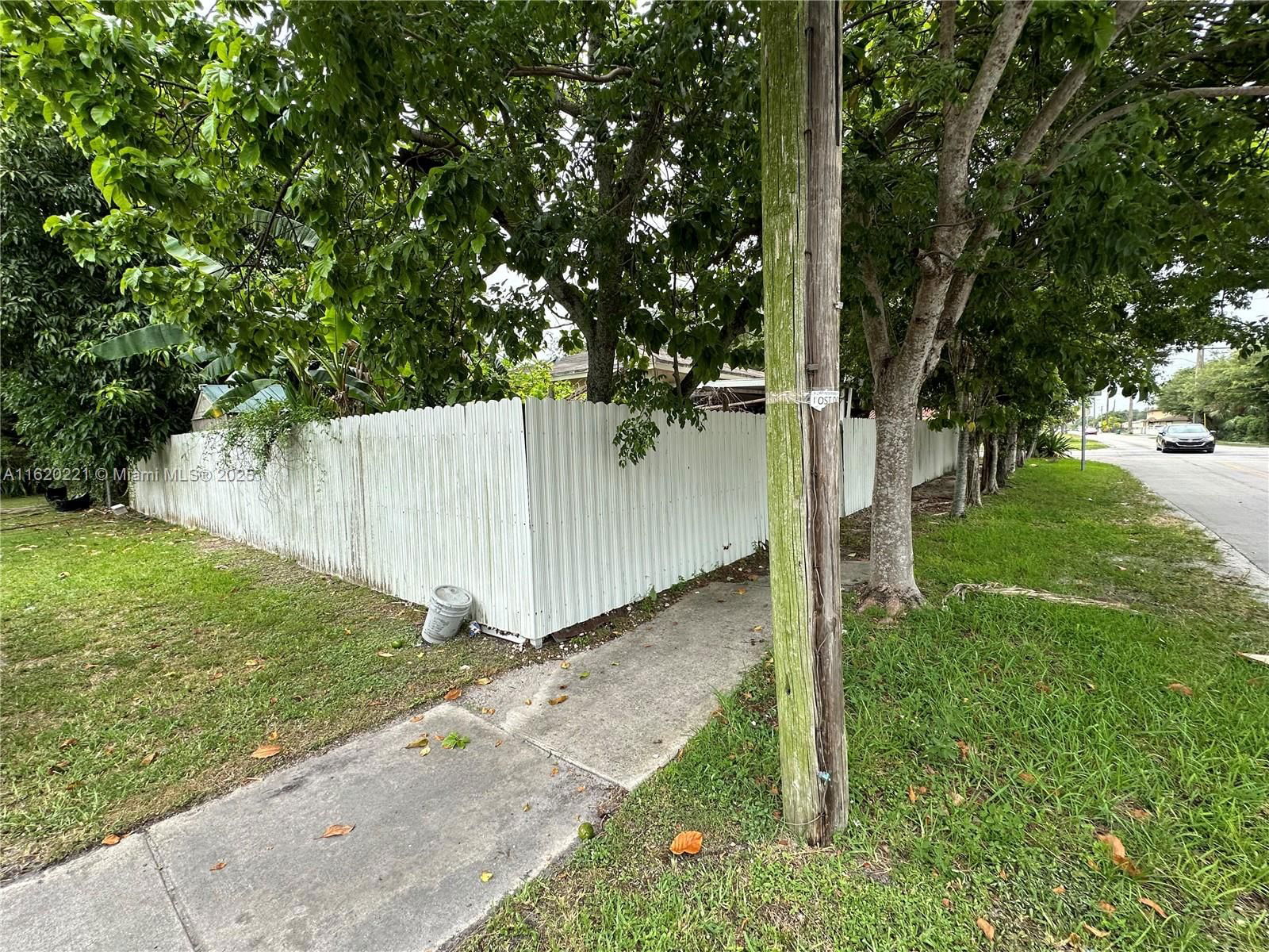 Real estate property located at 2291 87th St, Miami-dade, N Ridgeway Pk, Miami, FL