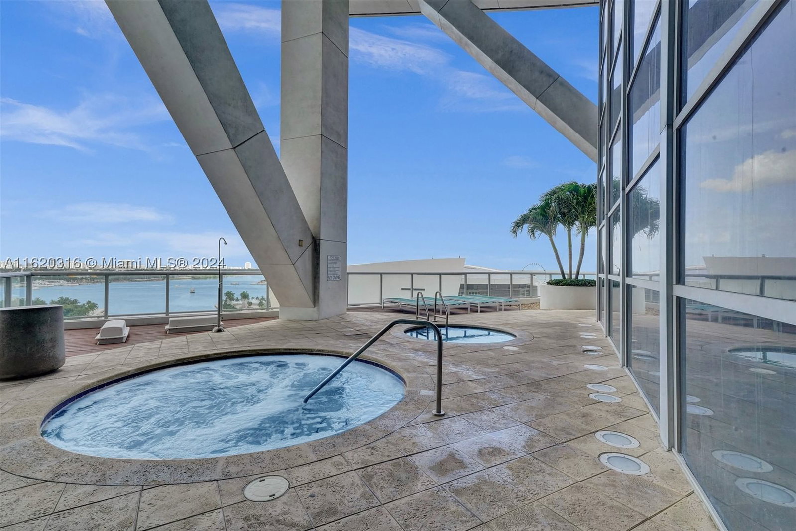 Real estate property located at 888 Biscayne Blvd #2701, Miami-dade, Marinablue Condo, Miami, FL