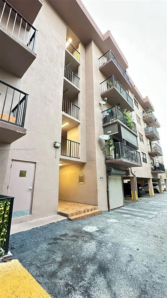 Real estate property located at 605 72nd Ave #506, Miami-Dade County, EXPO I CONDO, Miami, FL