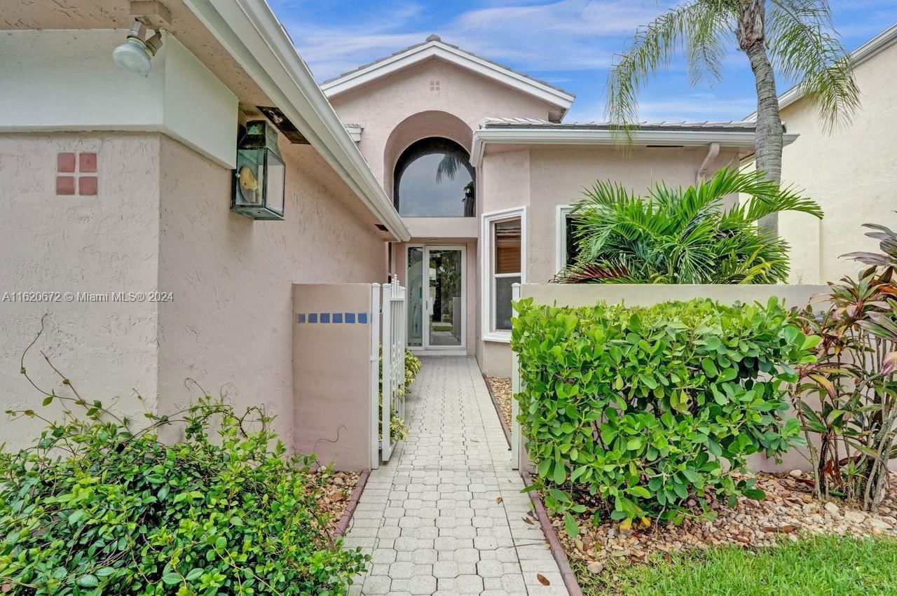 Real estate property located at 23431 Feather Palm Court, Palm Beach County, Palms at Boca Pointe, Boca Raton, FL