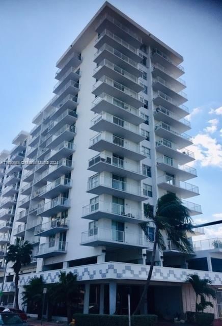 Real estate property located at 2829 Indian Creek Dr #511, Miami-Dade, CLEARVIEW TOWERS CONDO, Miami Beach, FL