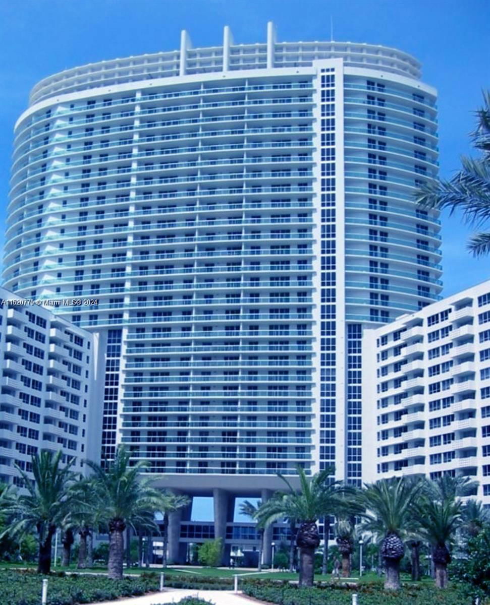 Real estate property located at 1500 Bay Rd #1414S, Miami-Dade County, FLAMINGO SOUTH BEACH I CO, Miami Beach, FL