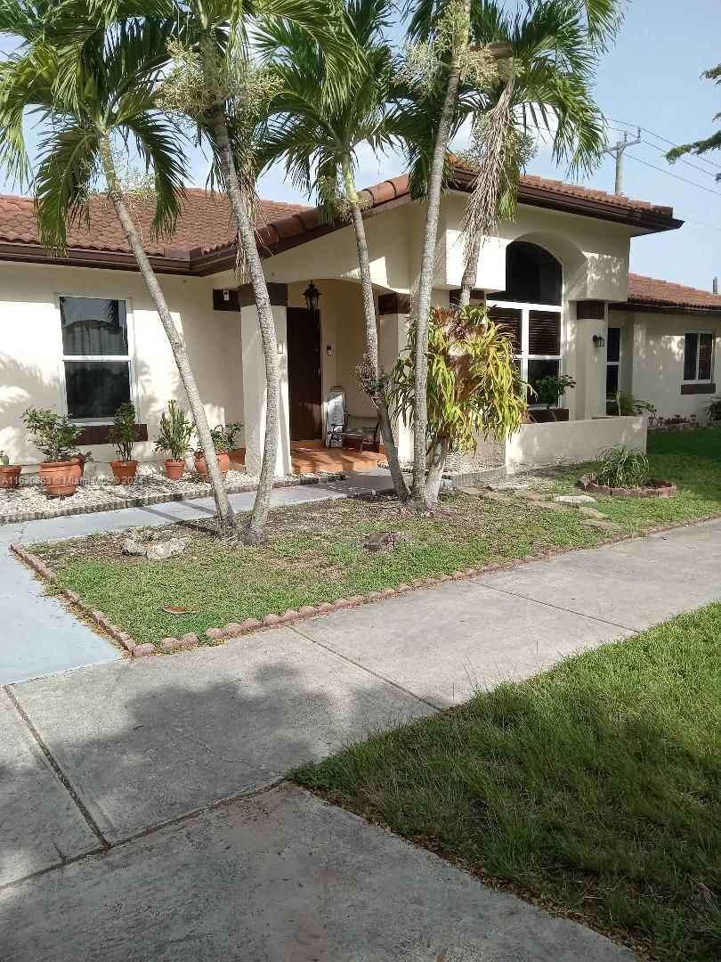 Real estate property located at 911 123rd Ave, Miami-Dade County, SHOMA HOMES AT IMPERIAL L, Miami, FL