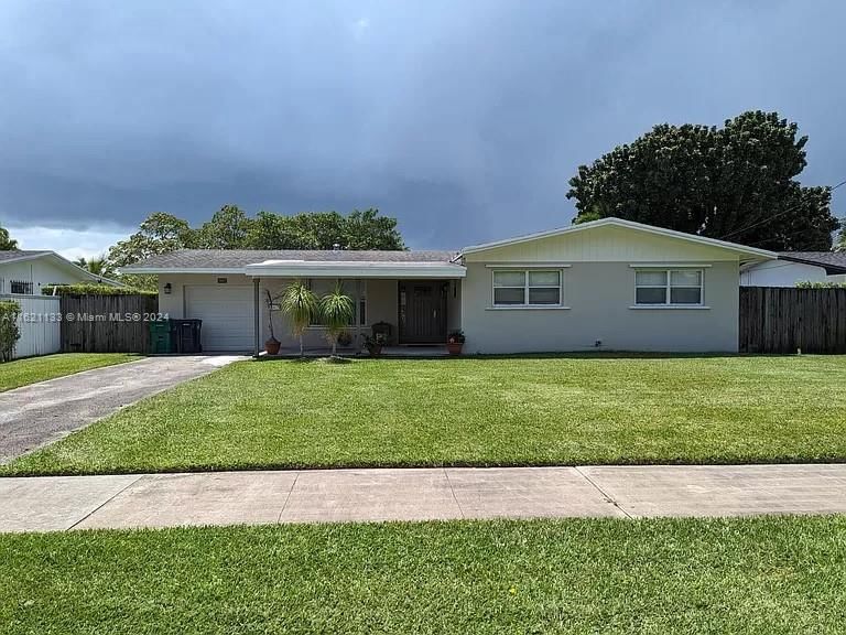 Real estate property located at 18921 Sterling Dr, Miami-Dade County, BEL-AIRE SEC 1, Cutler Bay, FL