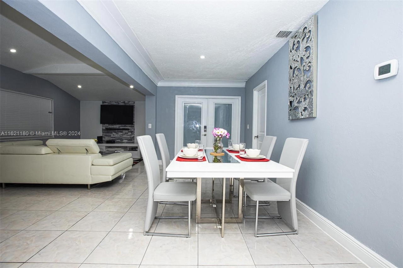 Real estate property located at 418 47th St, Miami-dade, Buena Vista Heights Exten, Miami, FL