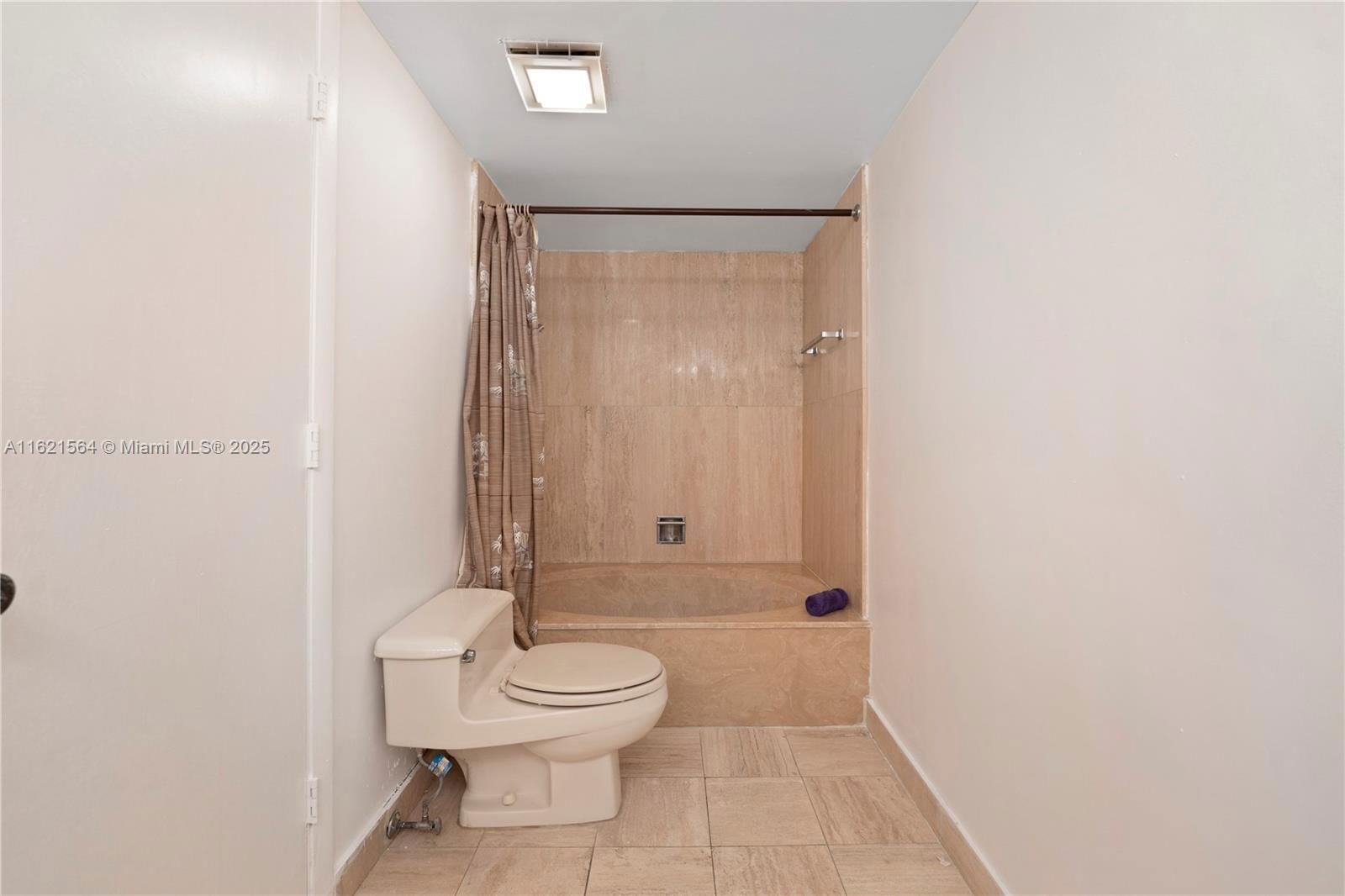 Real estate property located at 1201 Ocean Dr #904S, Broward, Summit Condo, Hollywood, FL