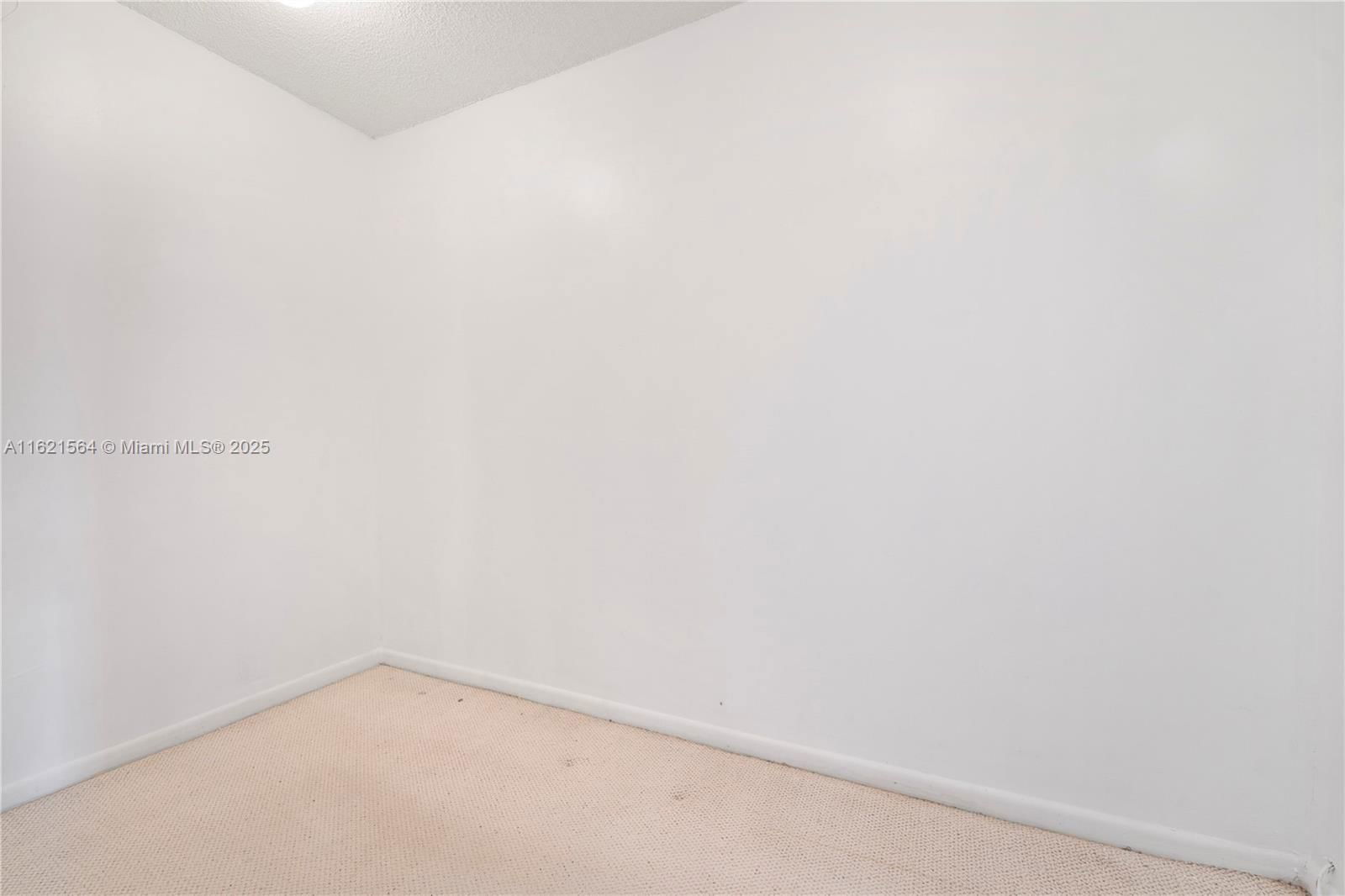 Real estate property located at 1201 Ocean Dr #904S, Broward, Summit Condo, Hollywood, FL