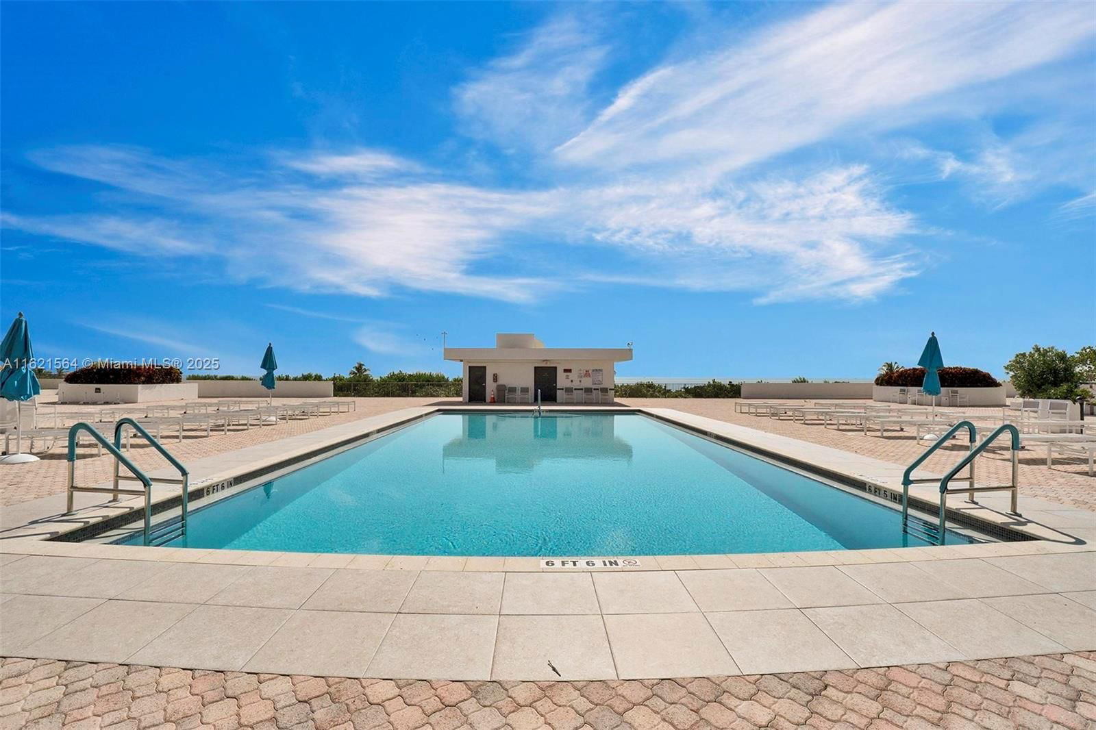 Real estate property located at 1201 Ocean Dr #904S, Broward, Summit Condo, Hollywood, FL