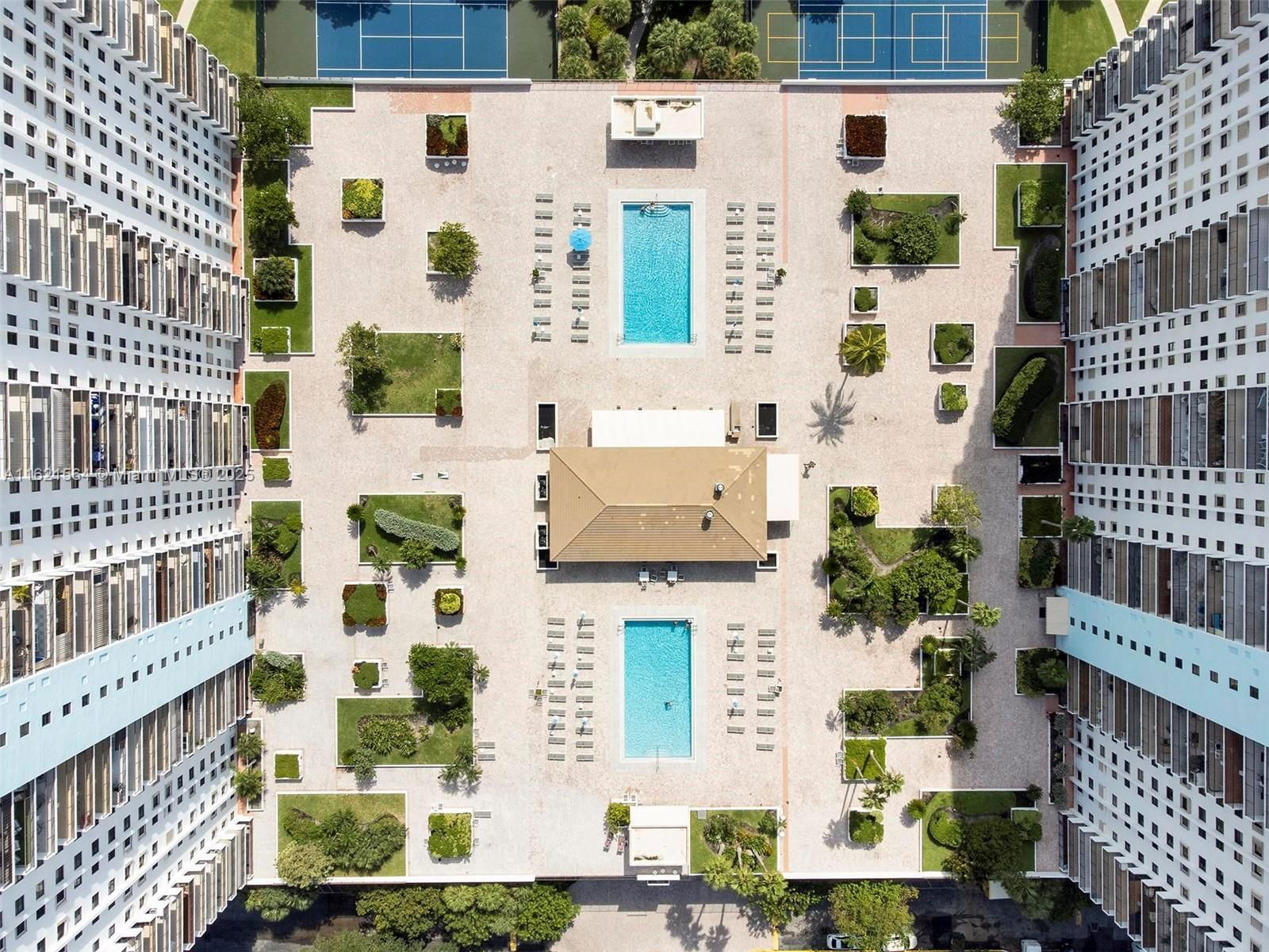 Real estate property located at 1201 Ocean Dr #904S, Broward, Summit Condo, Hollywood, FL
