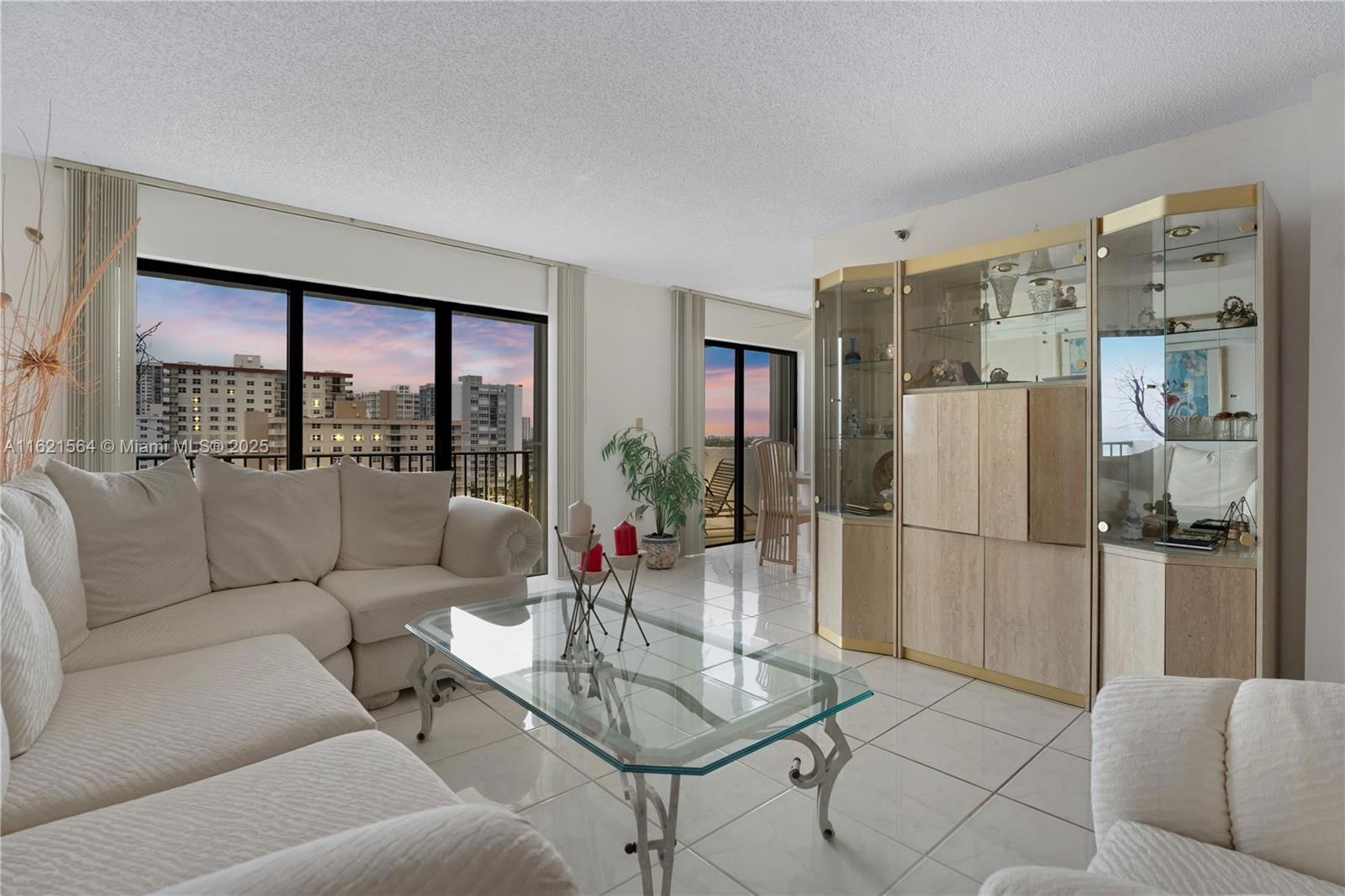 Real estate property located at 1201 Ocean Dr #904S, Broward, Summit Condo, Hollywood, FL