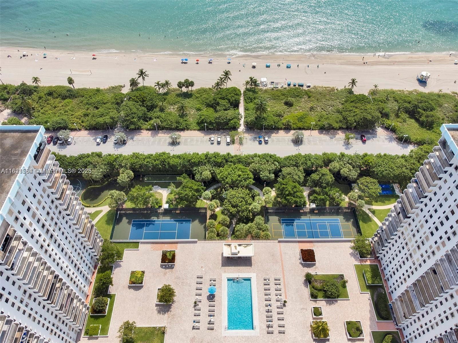 Real estate property located at 1201 Ocean Dr #904S, Broward, Summit Condo, Hollywood, FL
