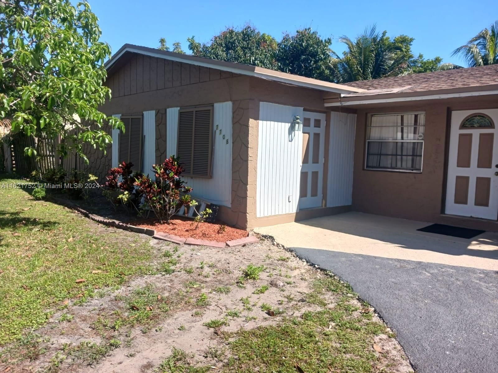 Real estate property located at 7708 9th St, Broward, LAUDERDALE NORTH PARK SEC, North Lauderdale, FL