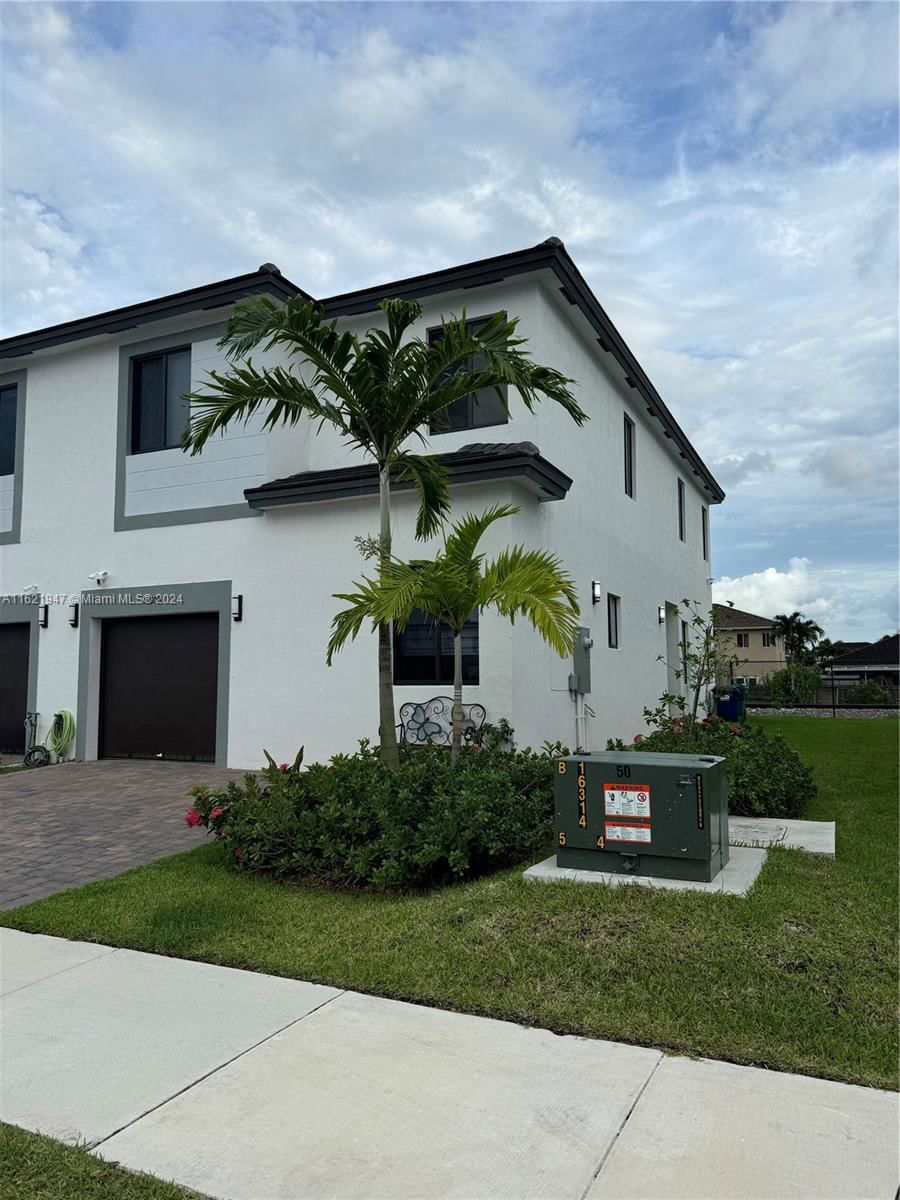 Real estate property located at 15808 136th Way #15808, Miami-Dade County, CENTURY GARDENS SOUTH, Miami, FL