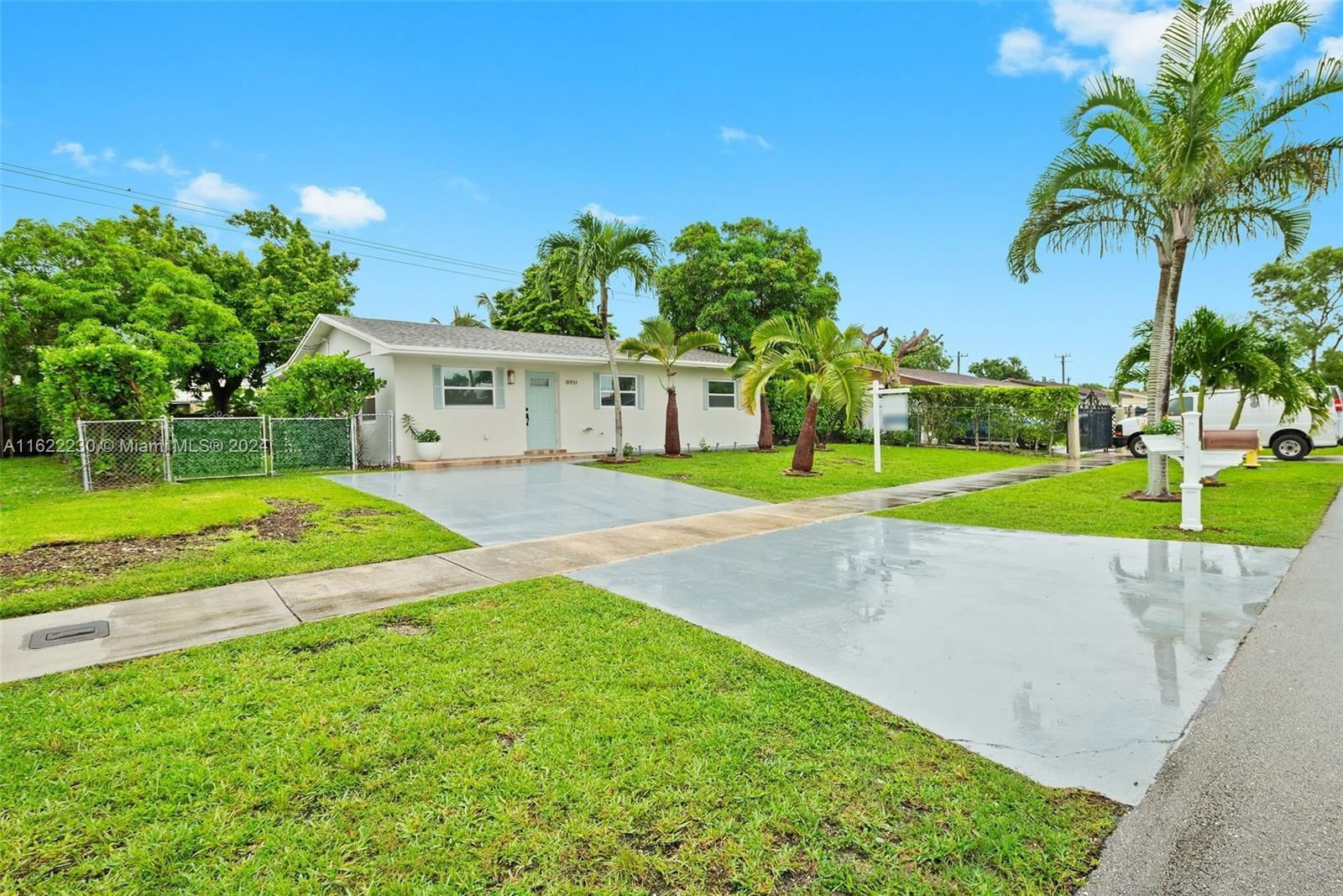 Real estate property located at 11951 178th Ter, Miami-Dade County, SOUTH MIAMI HGTS ADD B, Miami, FL