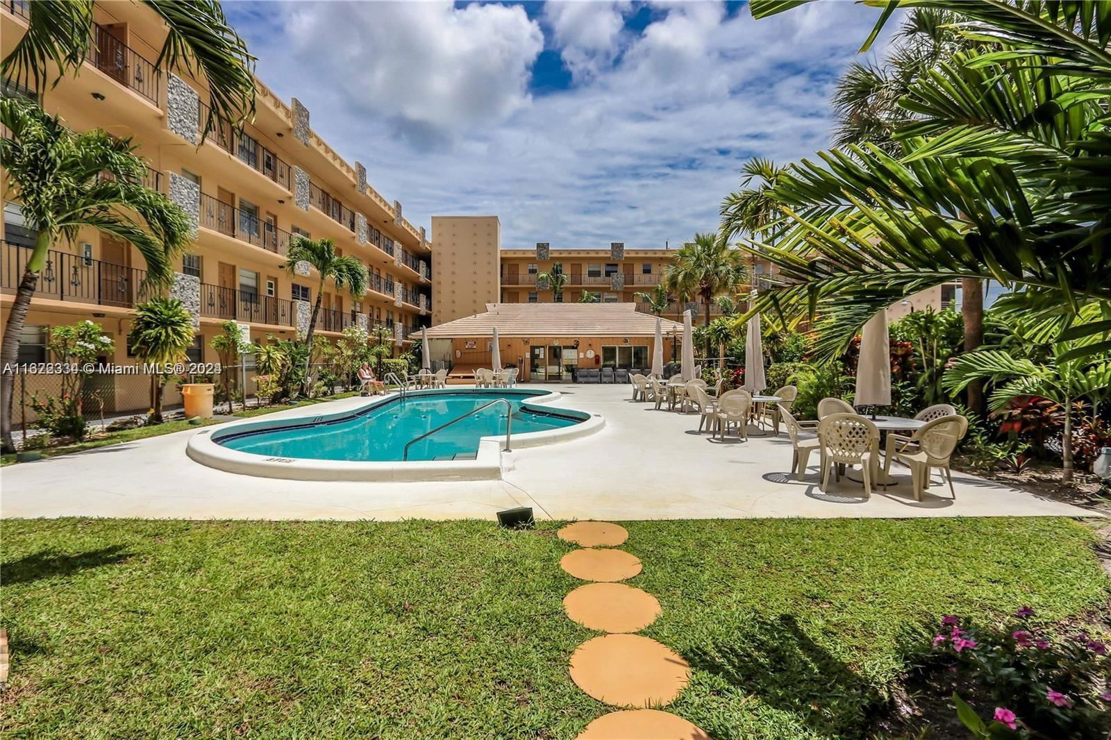 Real estate property located at 2145 Pierce St #116, Broward County, WARRENTON HOUSE CONDO, Hollywood, FL