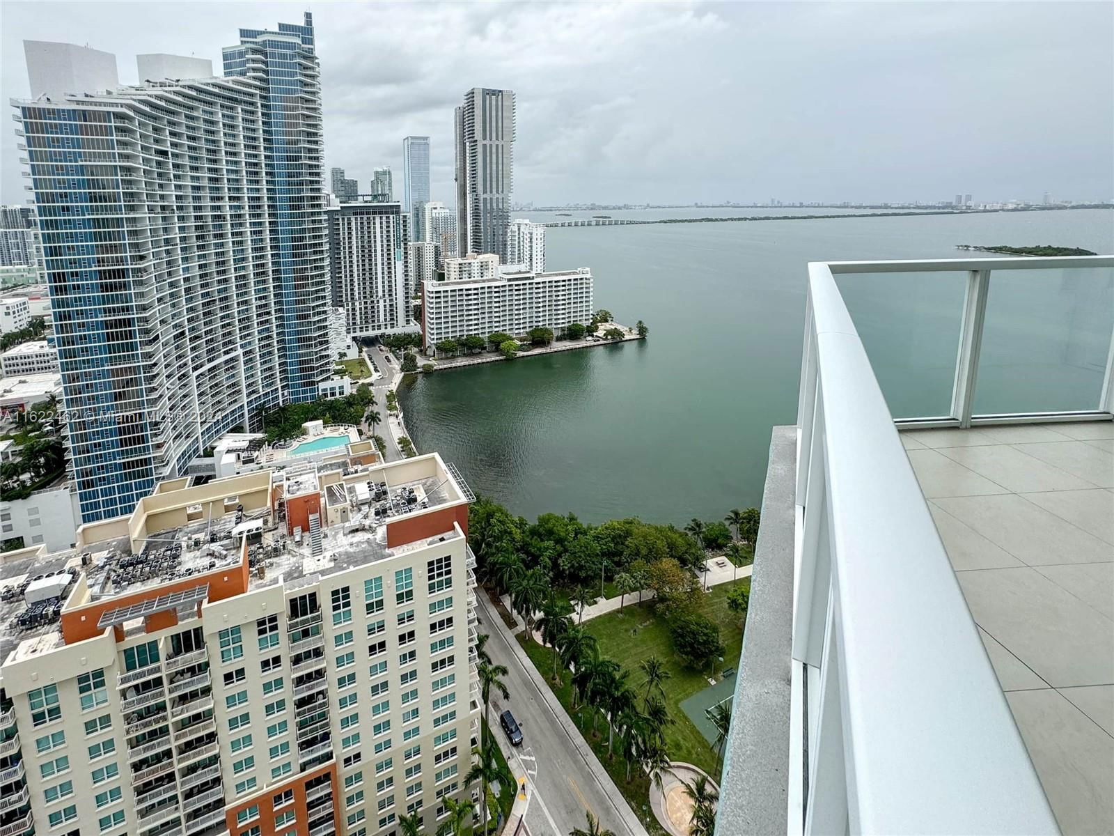 Real estate property located at 1900 Bayshore Dr #2912, Miami-Dade County, QUANTUM ON THE BAY CONDO, Miami, FL