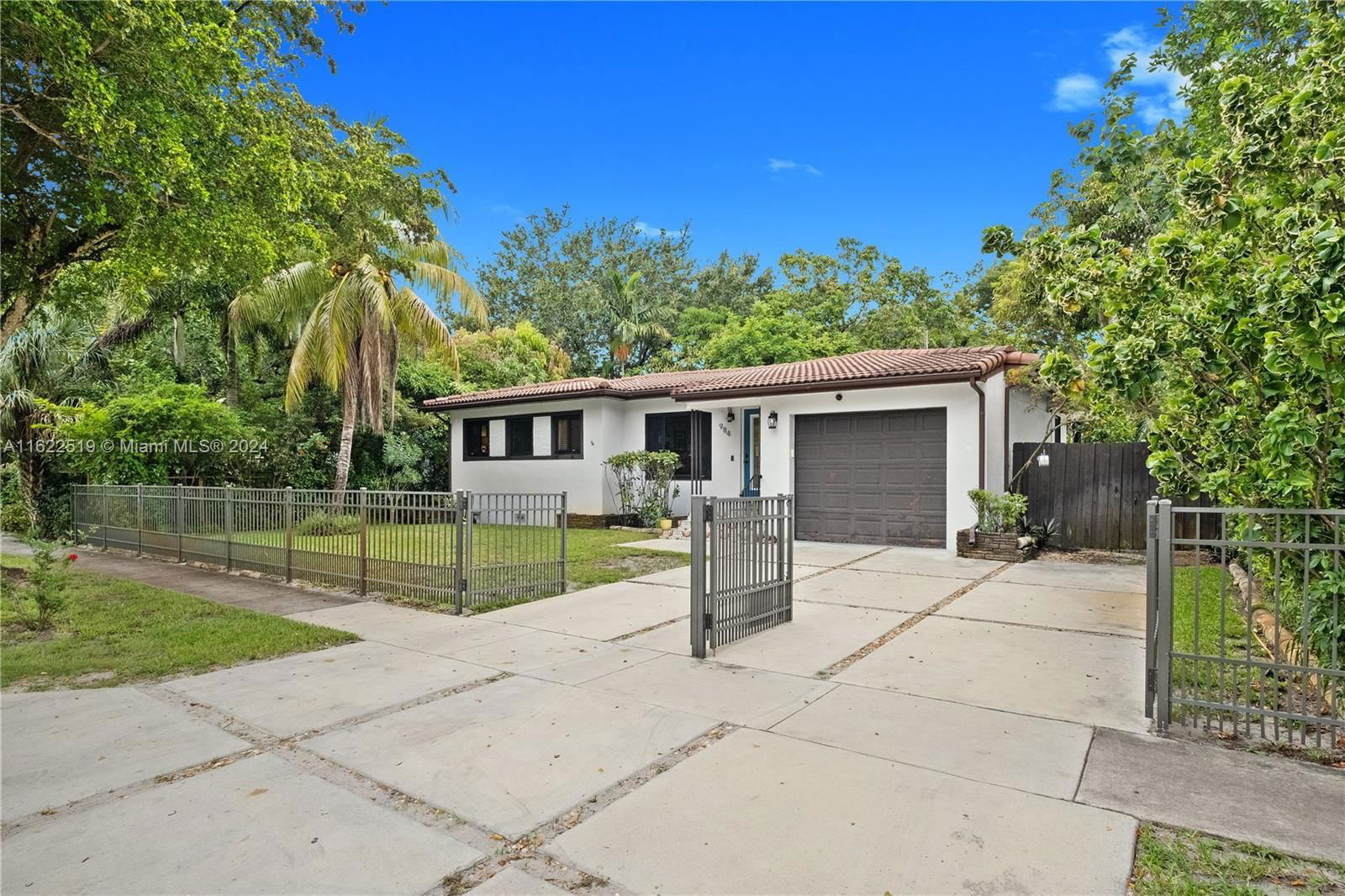 Real estate property located at 984 145th St, Miami-Dade, SUNNY ACRES, North Miami, FL