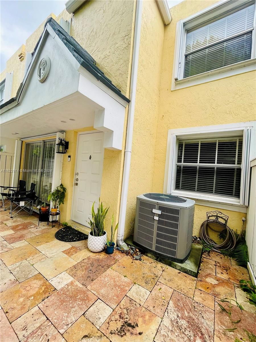 Real estate property located at 6855 45th Ln #7, Miami-Dade County, GABLES POINT III CONDO, Miami, FL