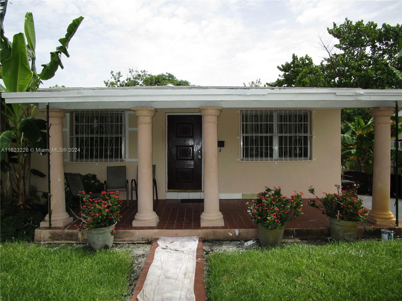 Real estate property located at 1340 143rd St, Miami-Dade, BISCAYNE HIGHLANDS, North Miami, FL