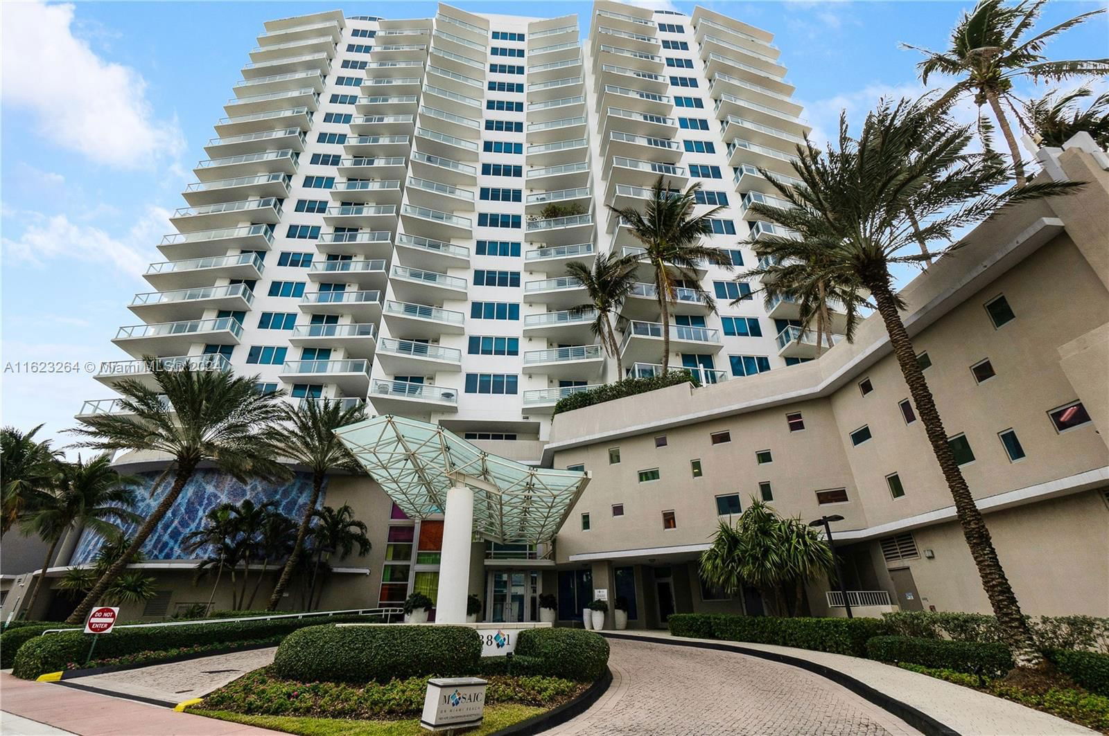 Real estate property located at 3801 Collins Ave #503, Miami-Dade County, MOSAIC ON MIAMI BEACH COND, Miami Beach, FL