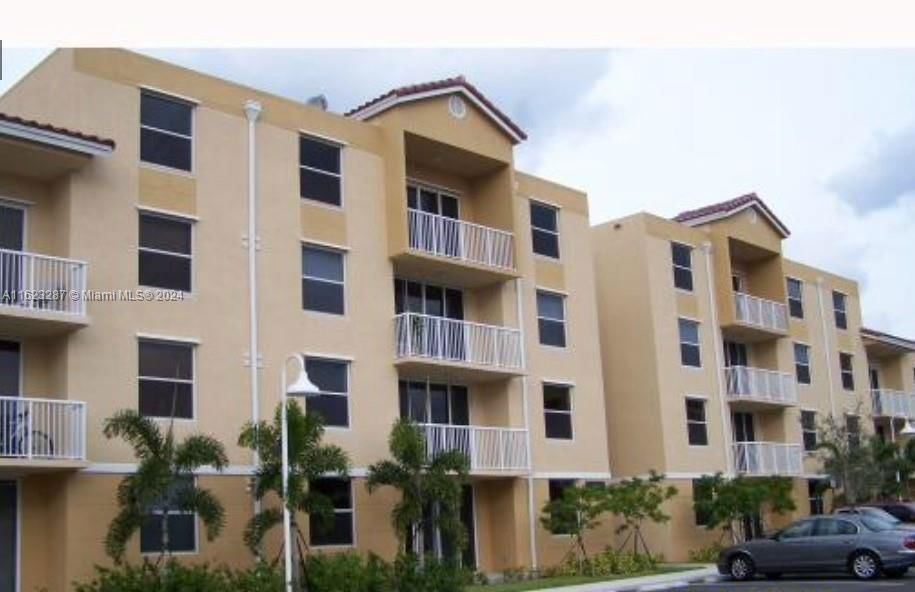 Real estate property located at 509 Sheridan St #3033, Broward County, SHERIDAN BEACH CLUB CONDO, Dania Beach, FL