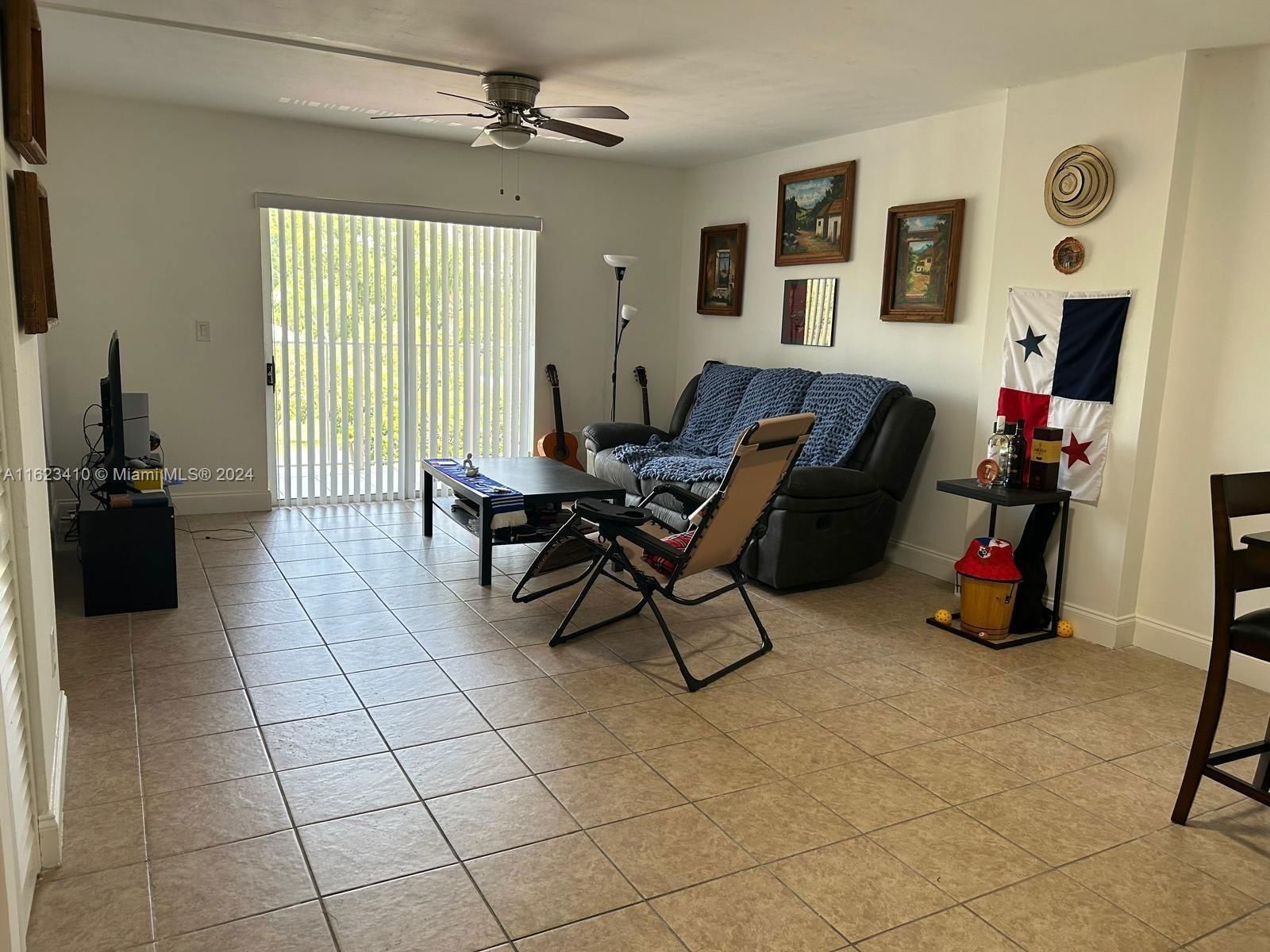 Real estate property located at 8260 210th St #203, Miami-Dade, SAGA BAY GARDENS CONDO, Cutler Bay, FL