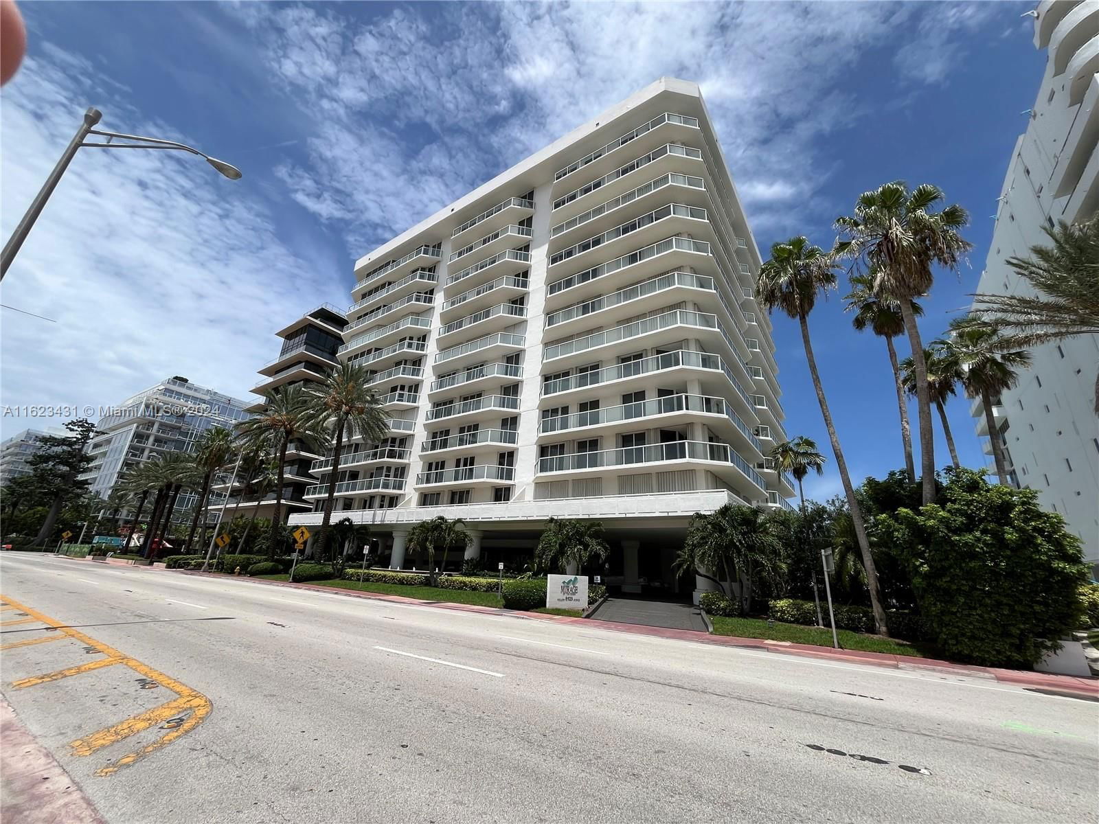 Real estate property located at 8925 Collins Ave #9D, Miami-Dade, MIRAGE CONDO, Surfside, FL