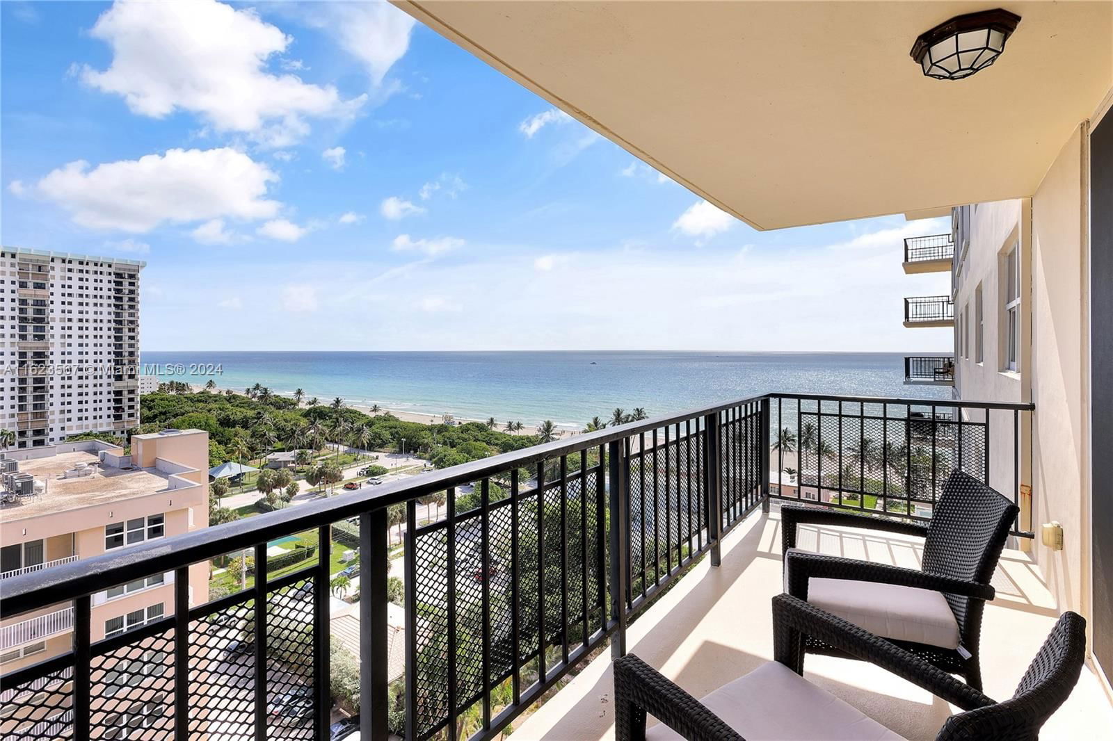 Real estate property located at 1501 Ocean Dr #1502, Broward County, OXFORD TOWERS CONDO, Hollywood, FL