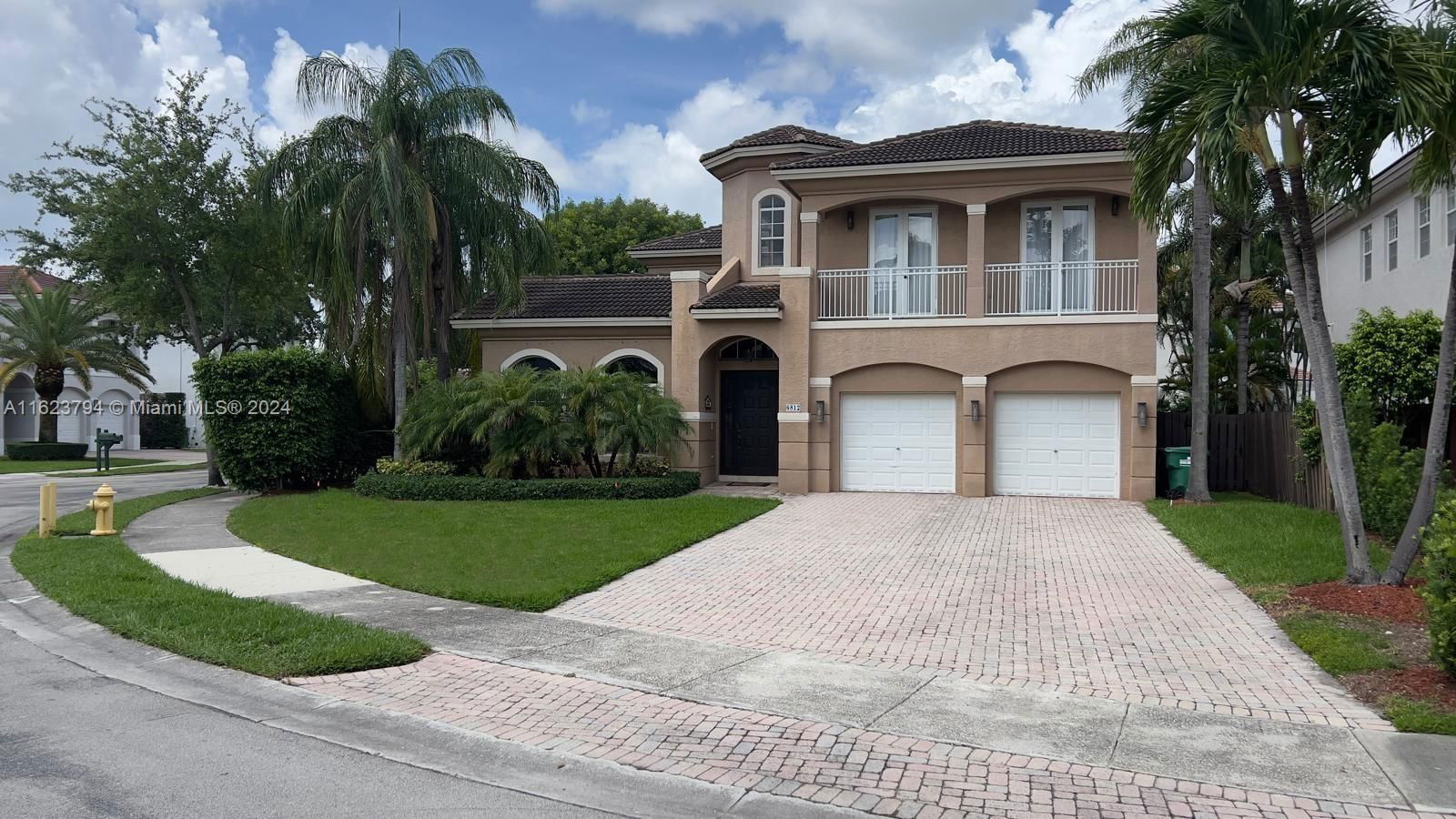 Real estate property located at , Miami-Dade County, DORAL ISLES MEDITERRANEA, Doral, FL