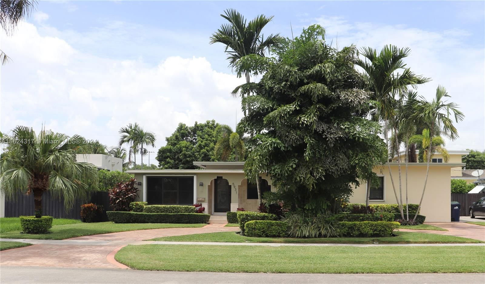 Real estate property located at 5931 46th St, Miami-Dade County, RIVIERA ESTATES 1ST ADDN, Miami, FL