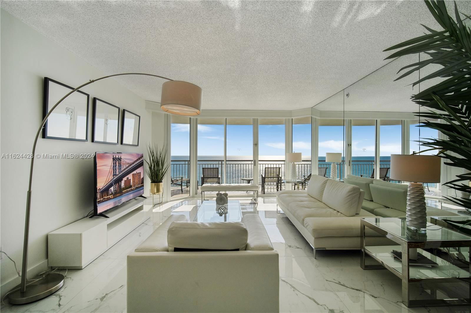 Real estate property located at 17375 Collins Ave #1901, Miami-Dade, OCEAN POINT BEACH CLUB CO, Sunny Isles Beach, FL