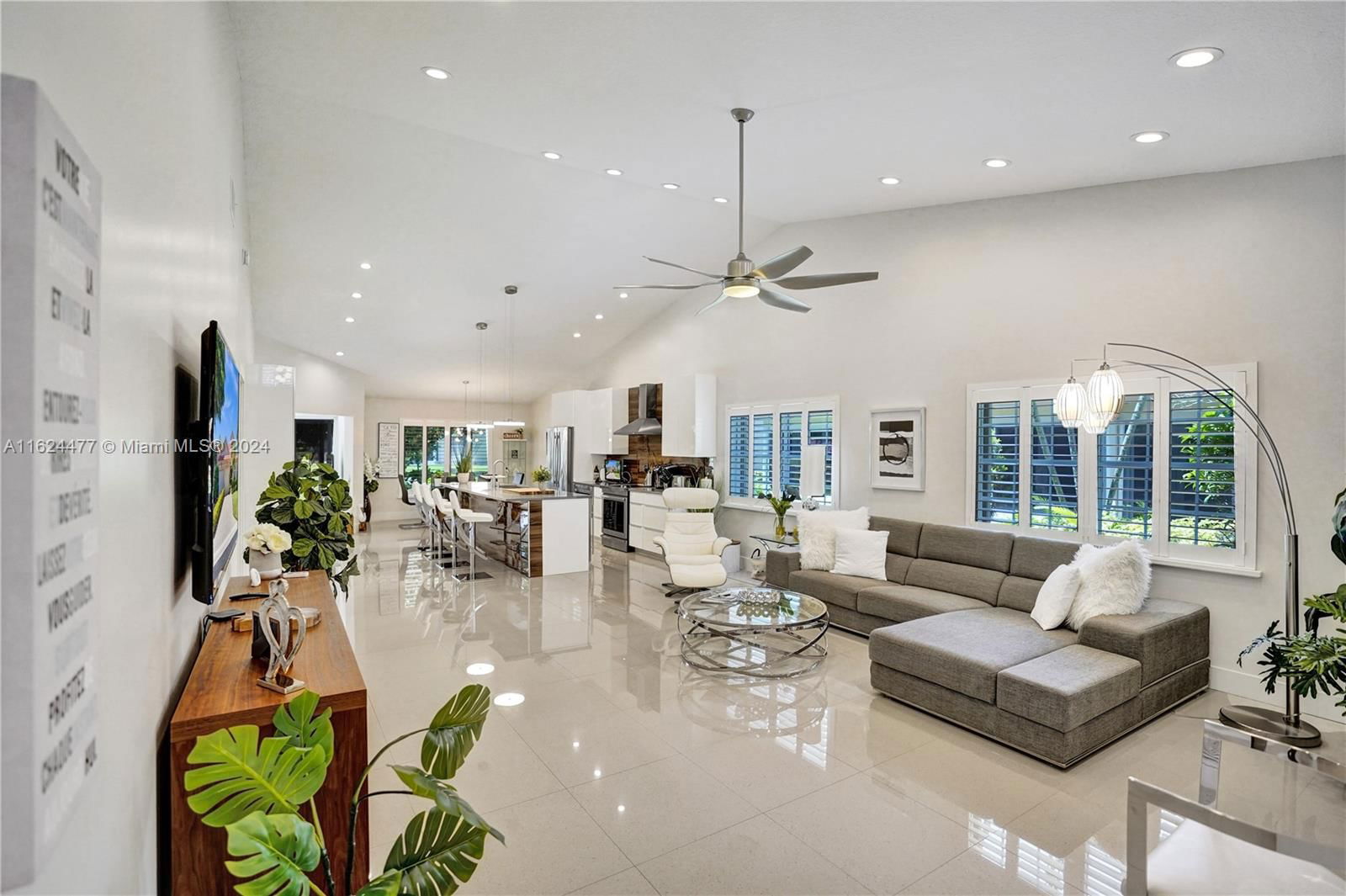 Real estate property located at 14337 Ruby Pointe Dr, Palm Beach County, EMERALD POINTE 1, Delray Beach, FL