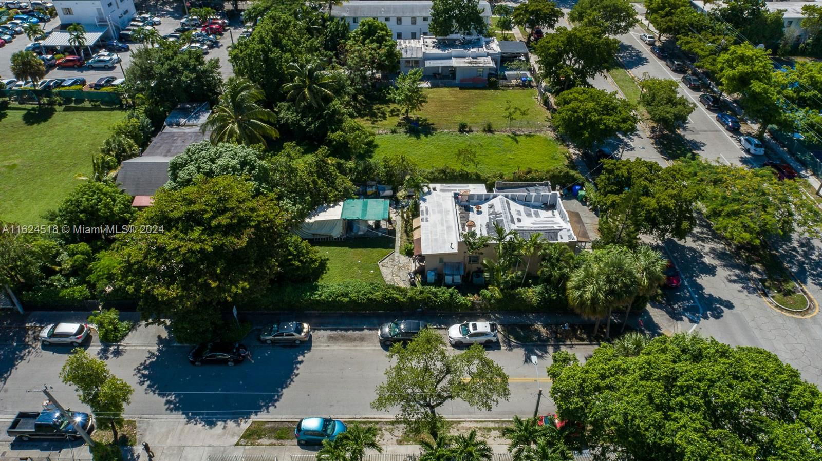 Real estate property located at 3055 5th Ave, Miami-Dade, NORTHERN BLVD TRACK, Miami, FL