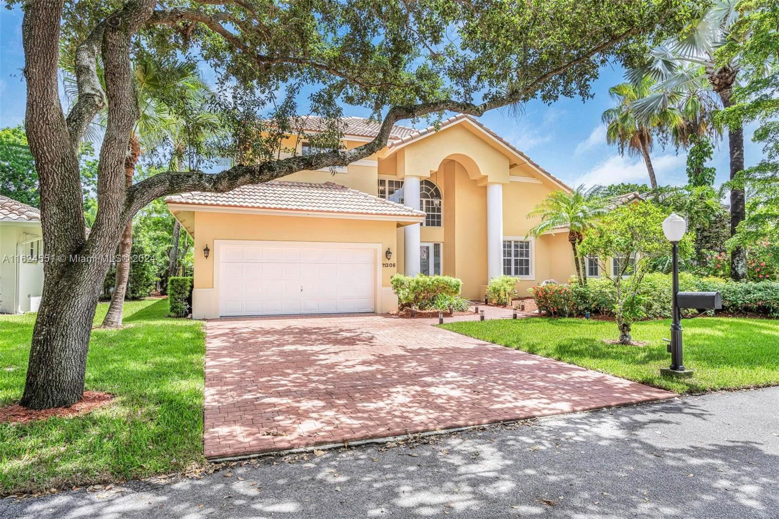 Real estate property located at 11306 Port St, Broward County, ROCK CREEK PHASE TWO, Cooper City, FL