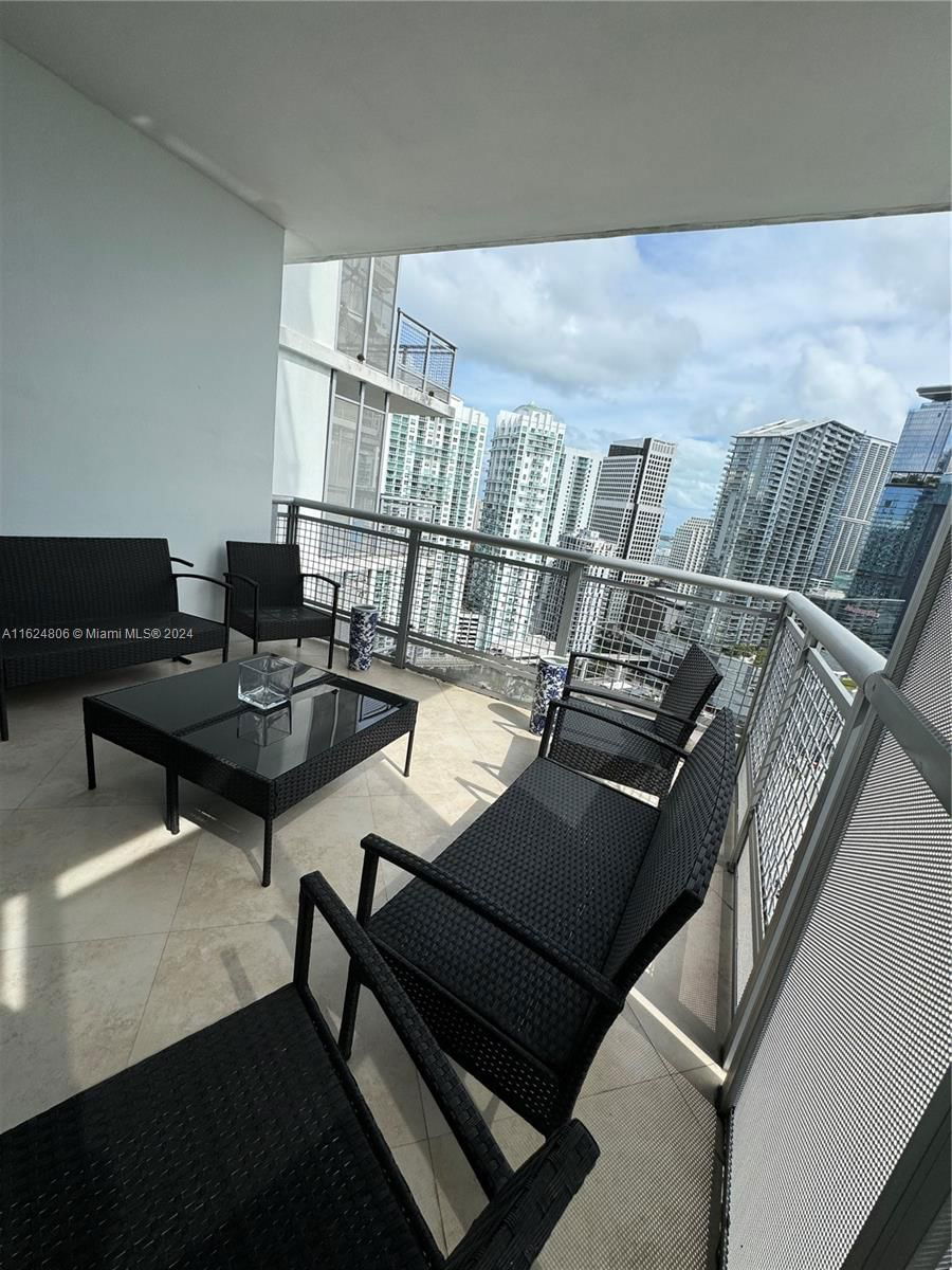 Real estate property located at 350 Miami Ave #3208, Miami-Dade County, WIND CONDO, Miami, FL