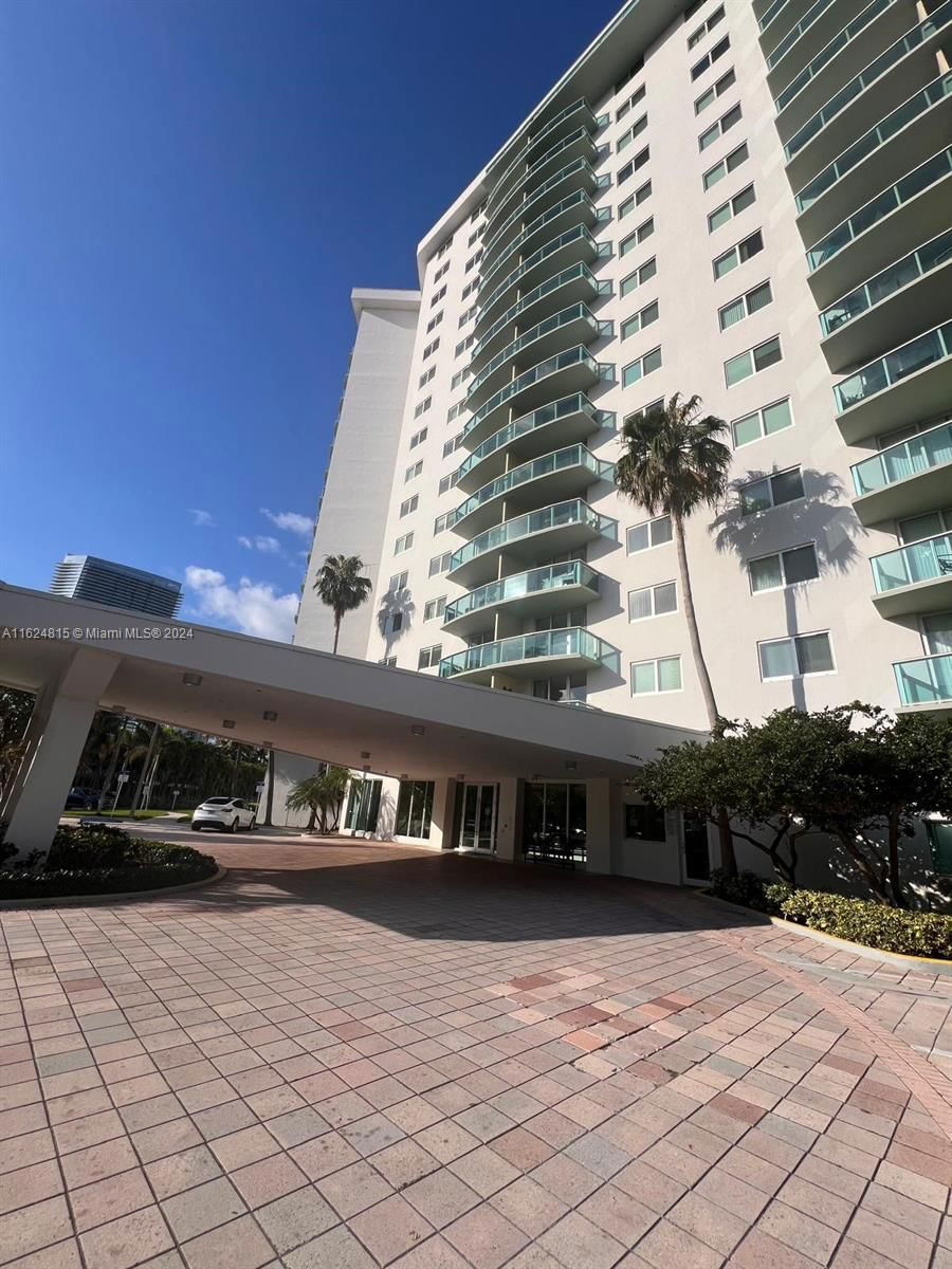 Real estate property located at 19380 Collins Ave #406, Miami-Dade County, OCEANVIEW BUILDING B COND, Sunny Isles Beach, FL