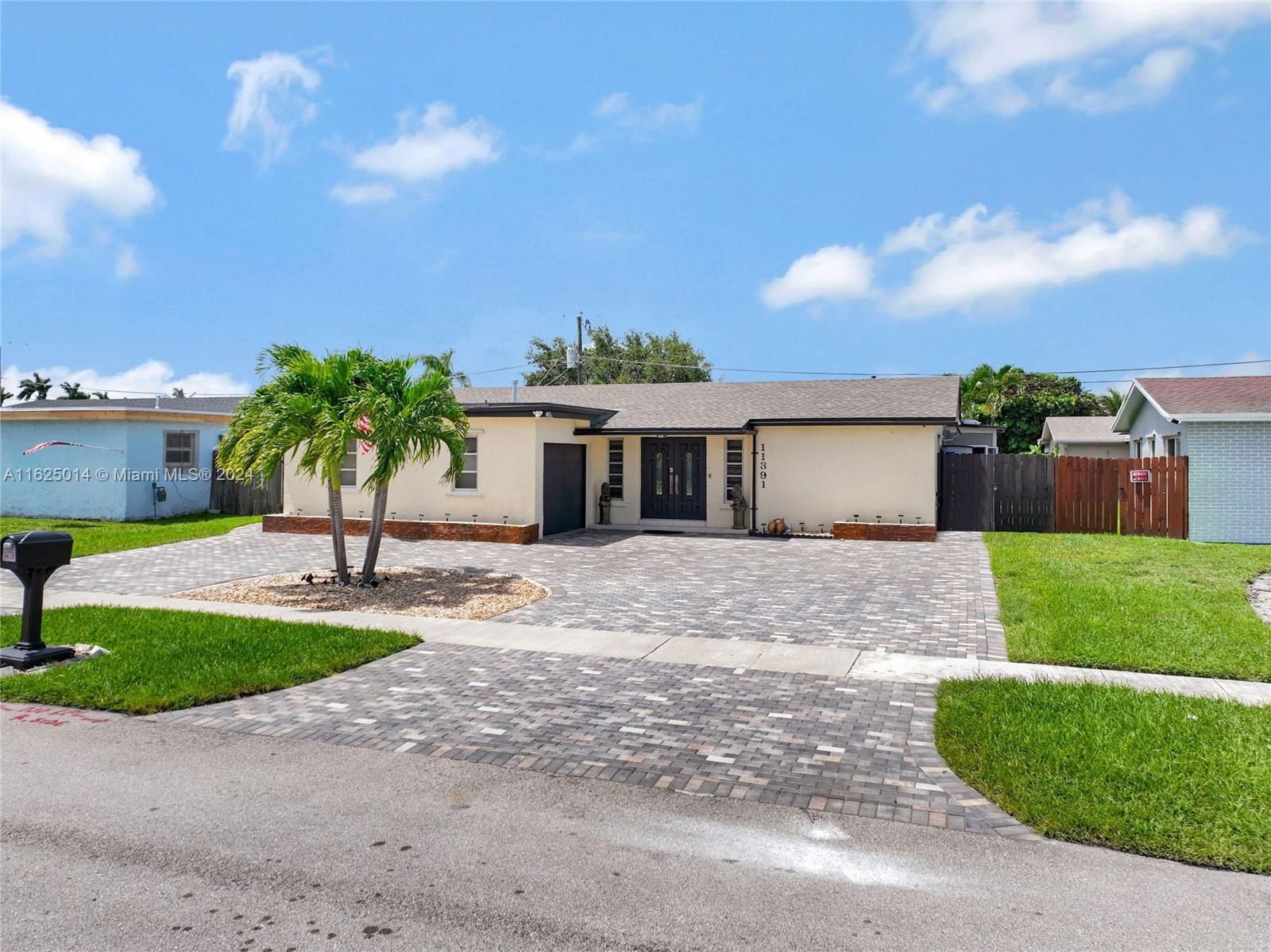 Real estate property located at 11391 40th Pl, Broward County, SUNRISE GOLF VLG SEC 24, Sunrise, FL