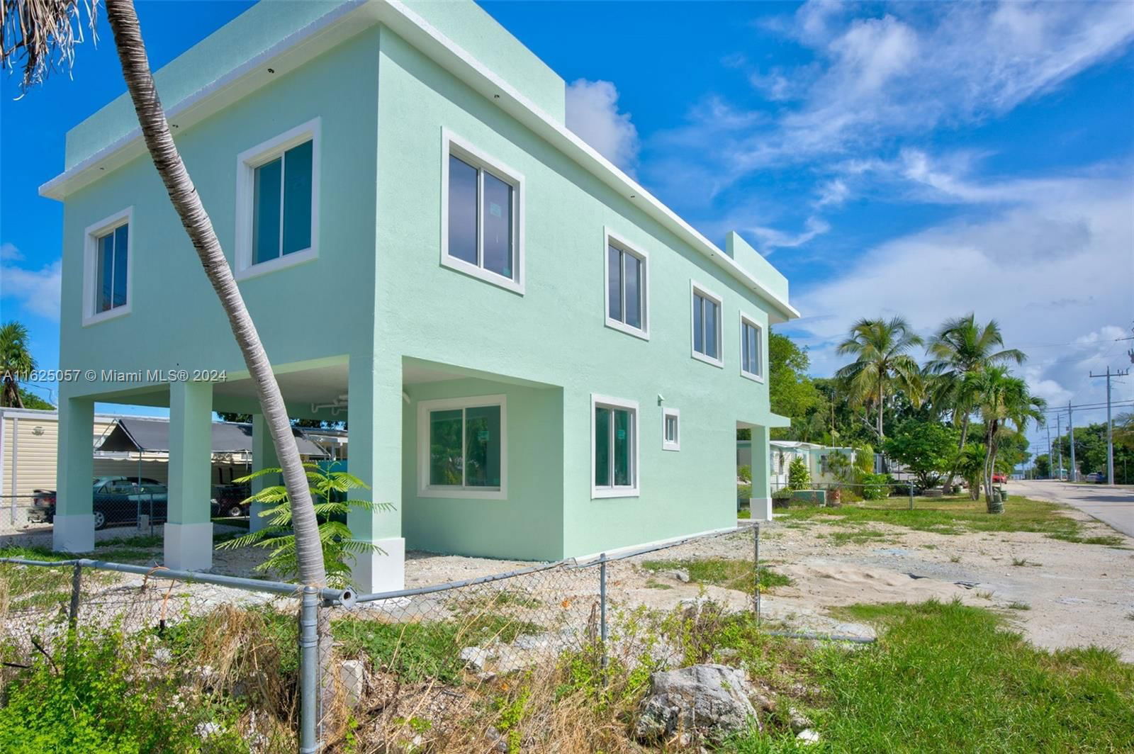 Real estate property located at 101 Kay Dr, Monroe County, KEY LARGO TRAILER VILLAGE, Key Largo, FL