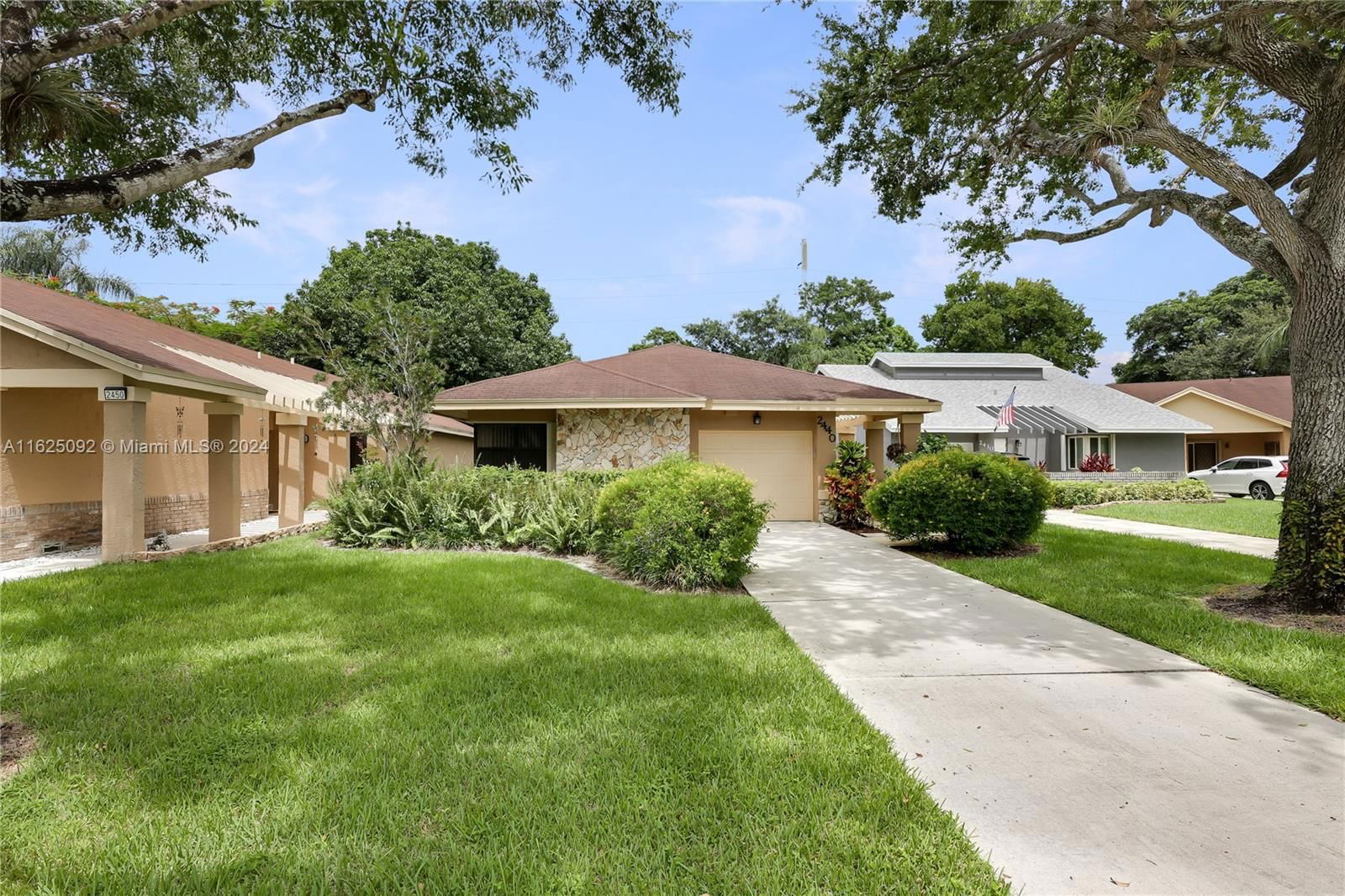 Real estate property located at 2440 Ginger Ave, Broward, TARTAN COCONUT CREEK-PARC, Coconut Creek, FL