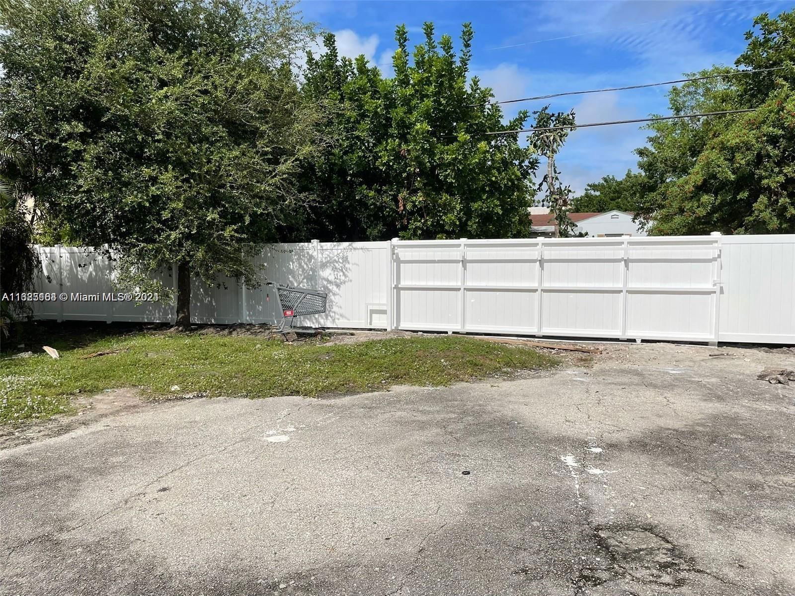 Real estate property located at 2015 Washington St, Broward County, HOLLYWOOD, Hollywood, FL