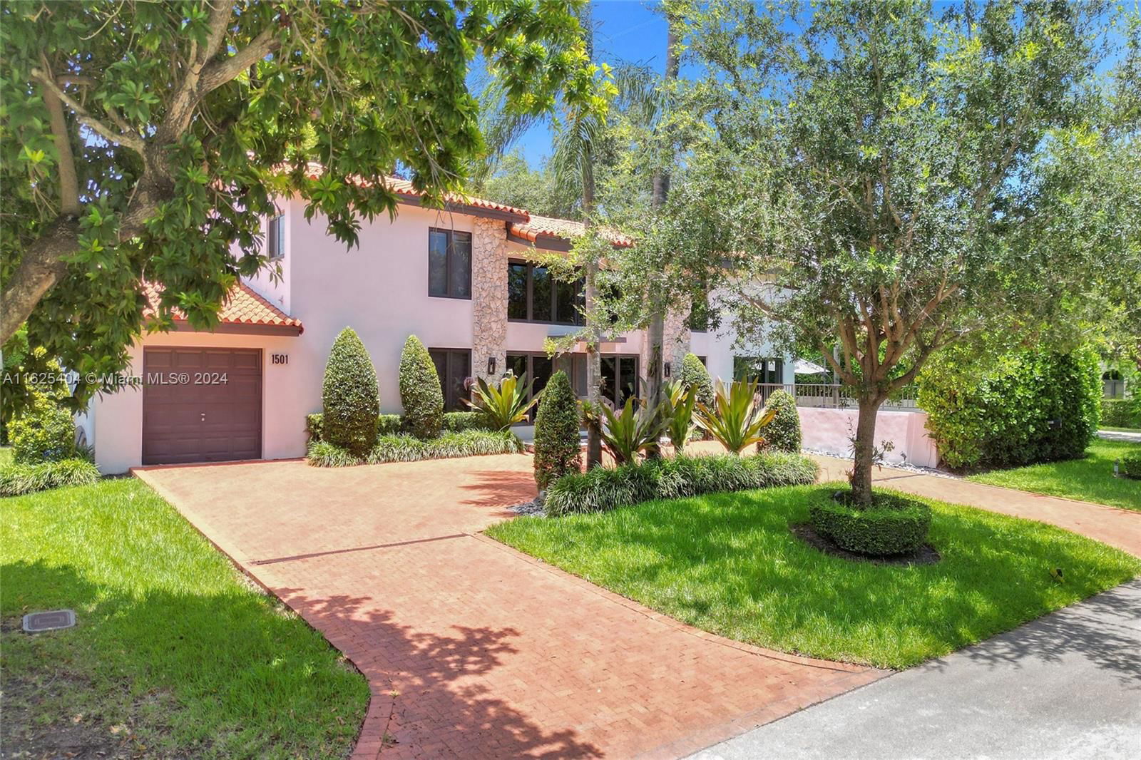 Real estate property located at 1501 Algardi Ave, Miami-Dade, C G COUNTRY CLUB SEC 5, Coral Gables, FL